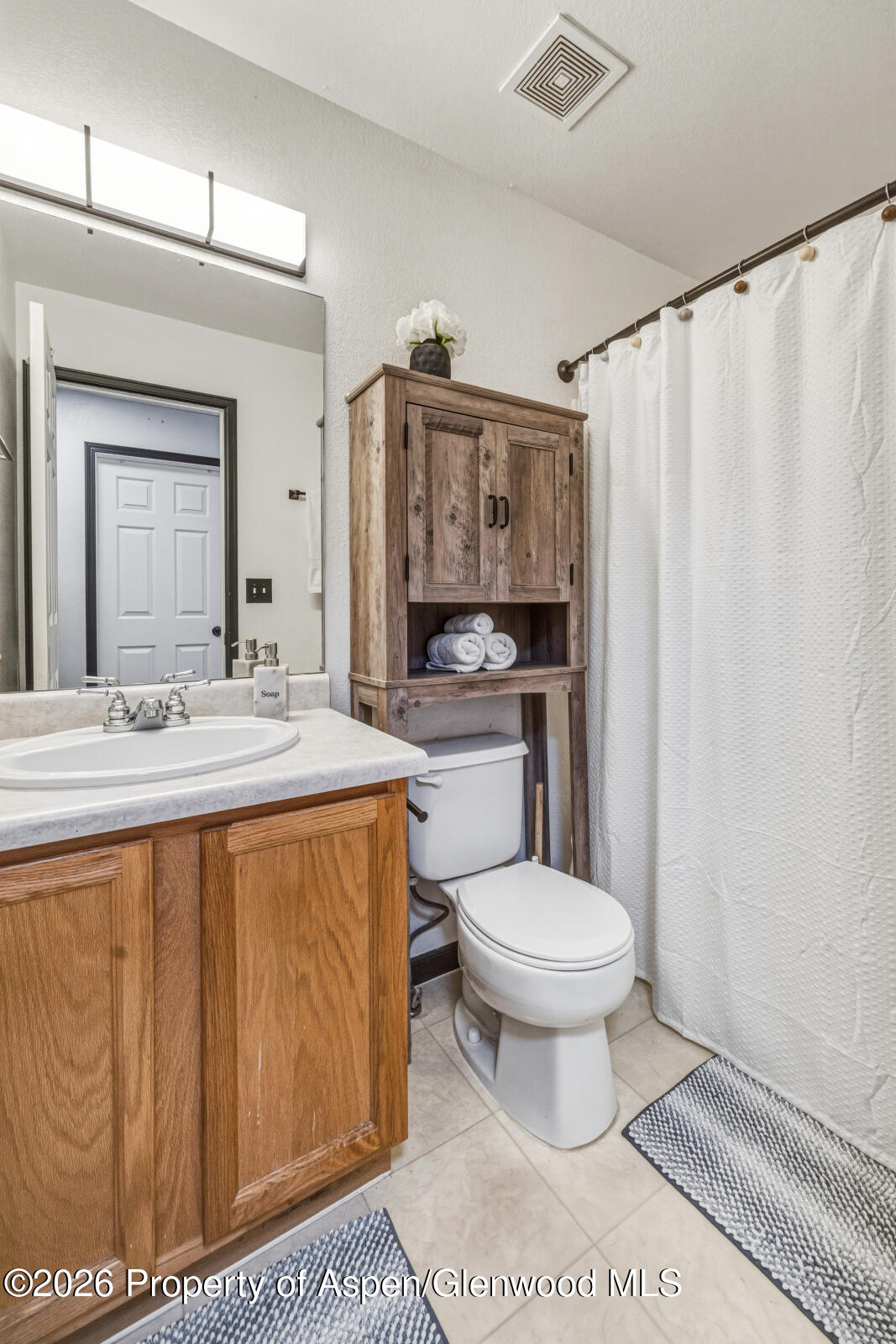 2447 Meadow Circle Rifle CO 81650