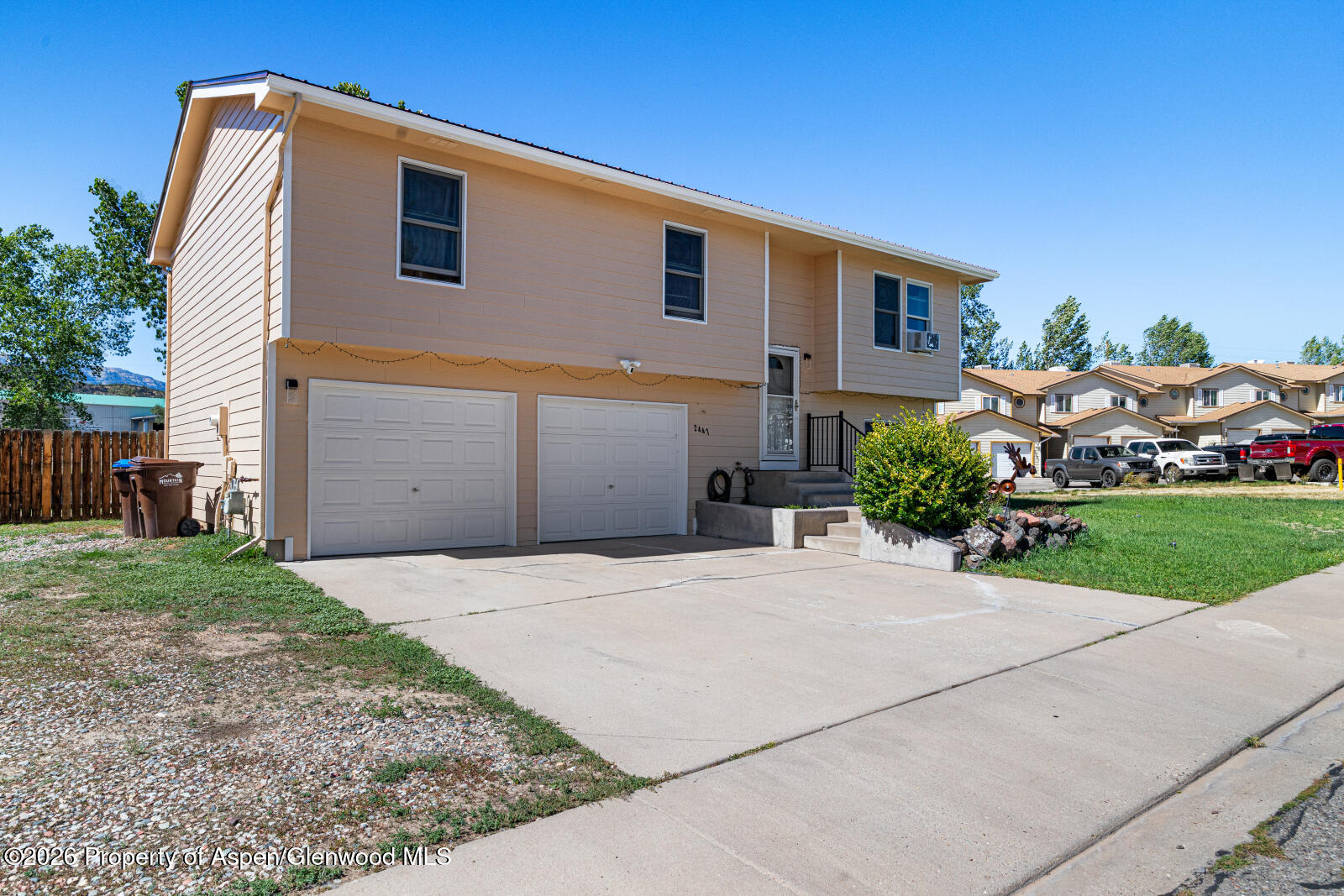 2447 Meadow Circle Rifle CO 81650