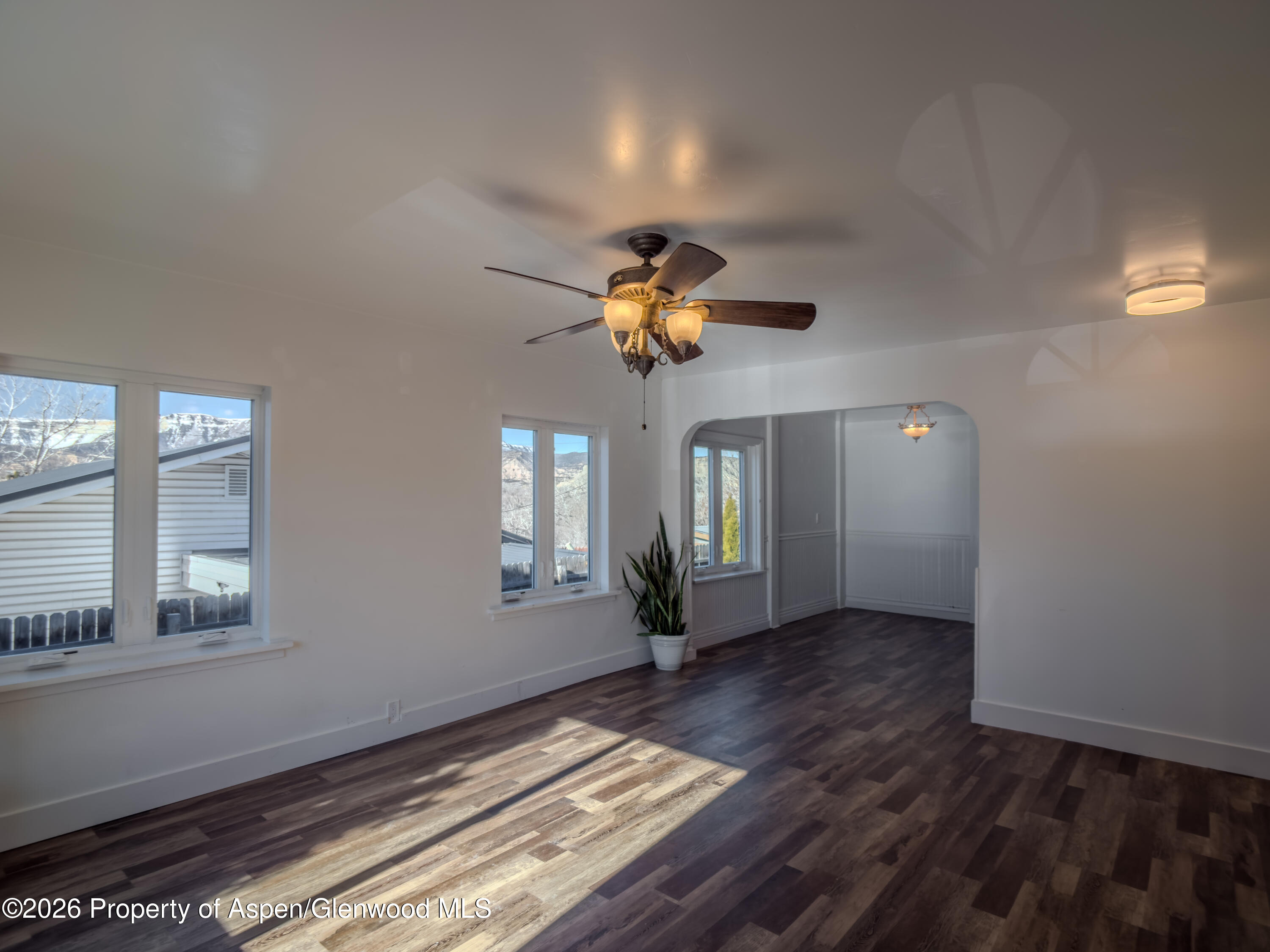 326 E 10th Street Rifle CO 81650