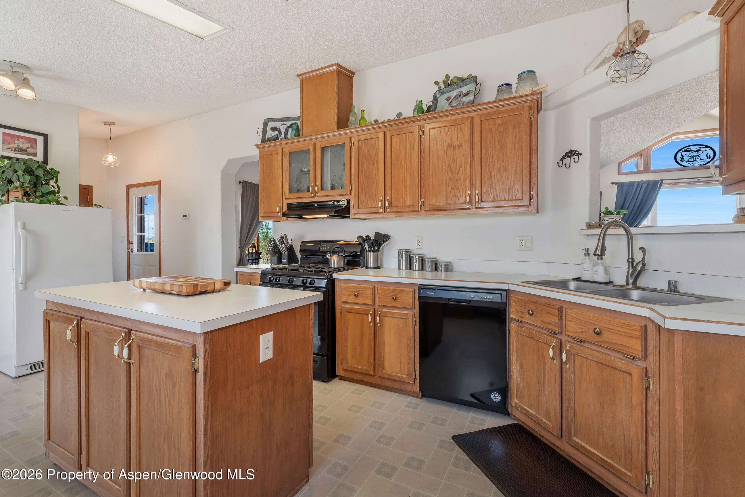 841 Western Avenue Craig CO 81625