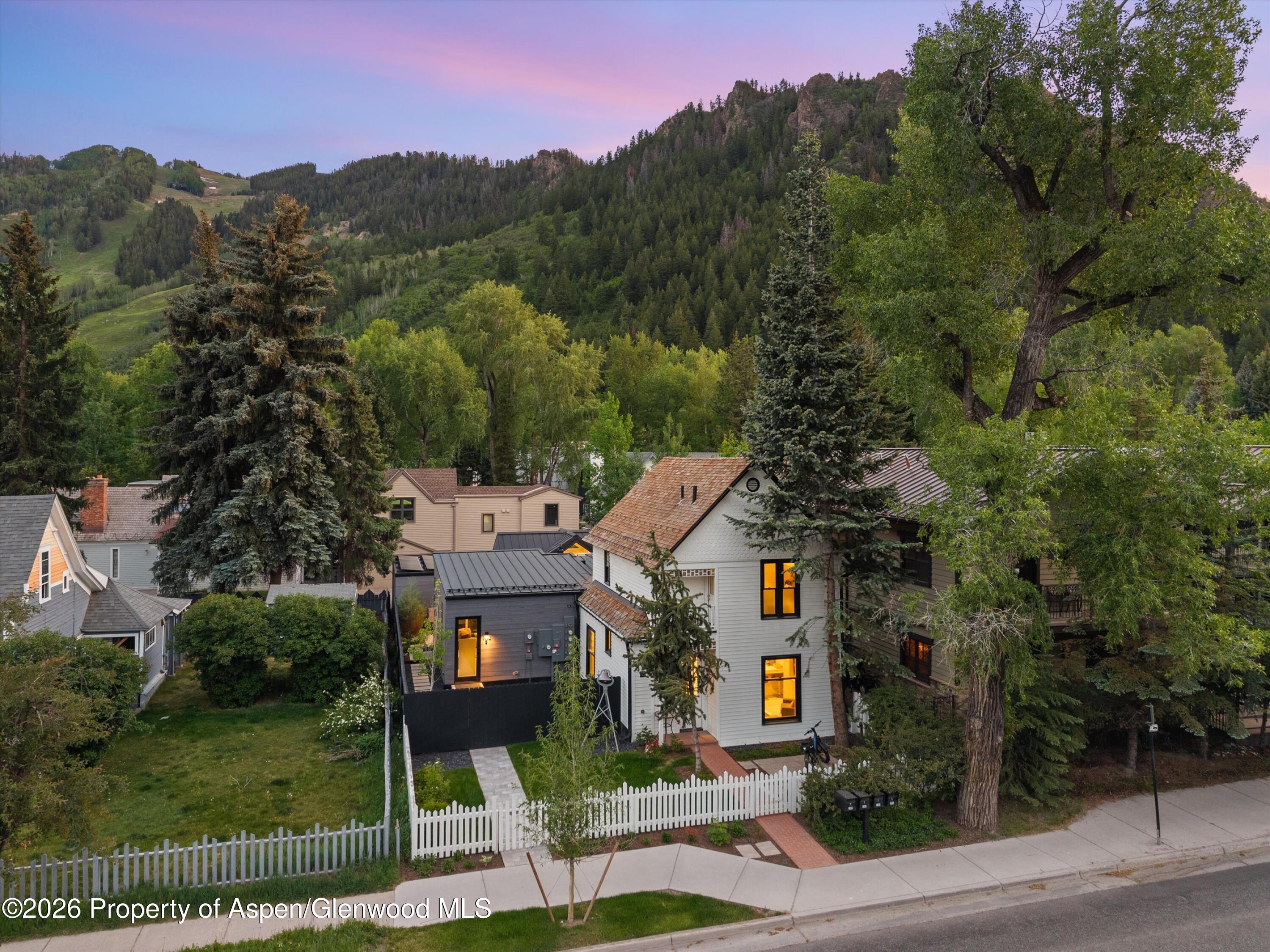 211 W Main Street Aspen CO 81611