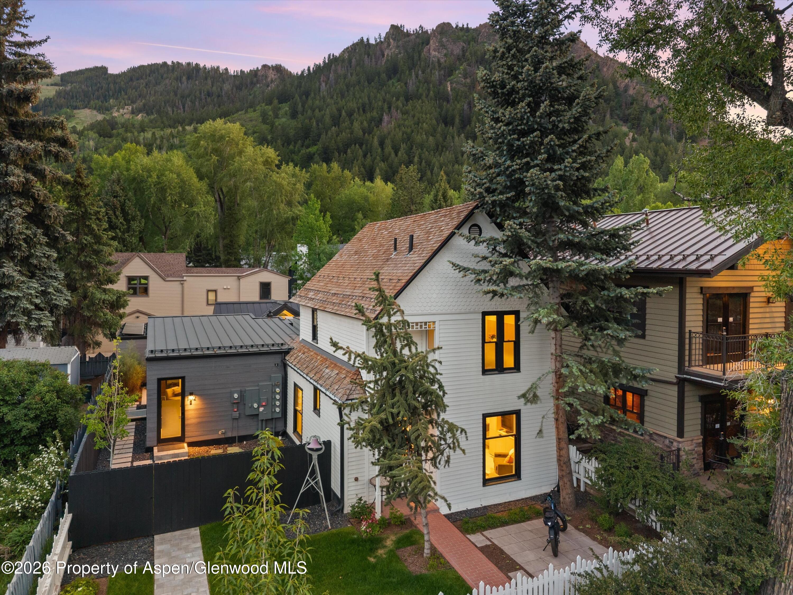 211 W Main Street Aspen CO 81611
