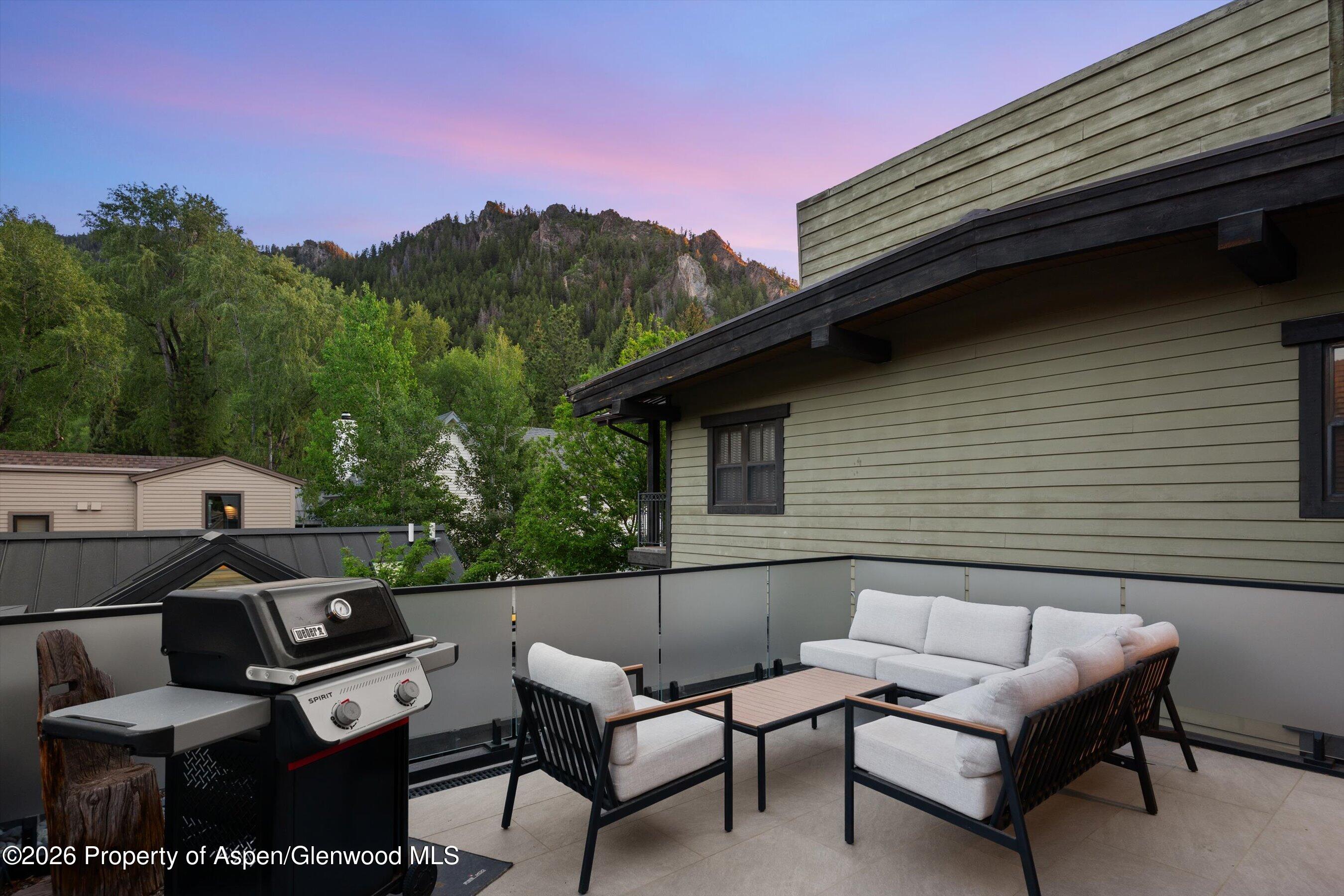 211 W Main Street Aspen CO 81611