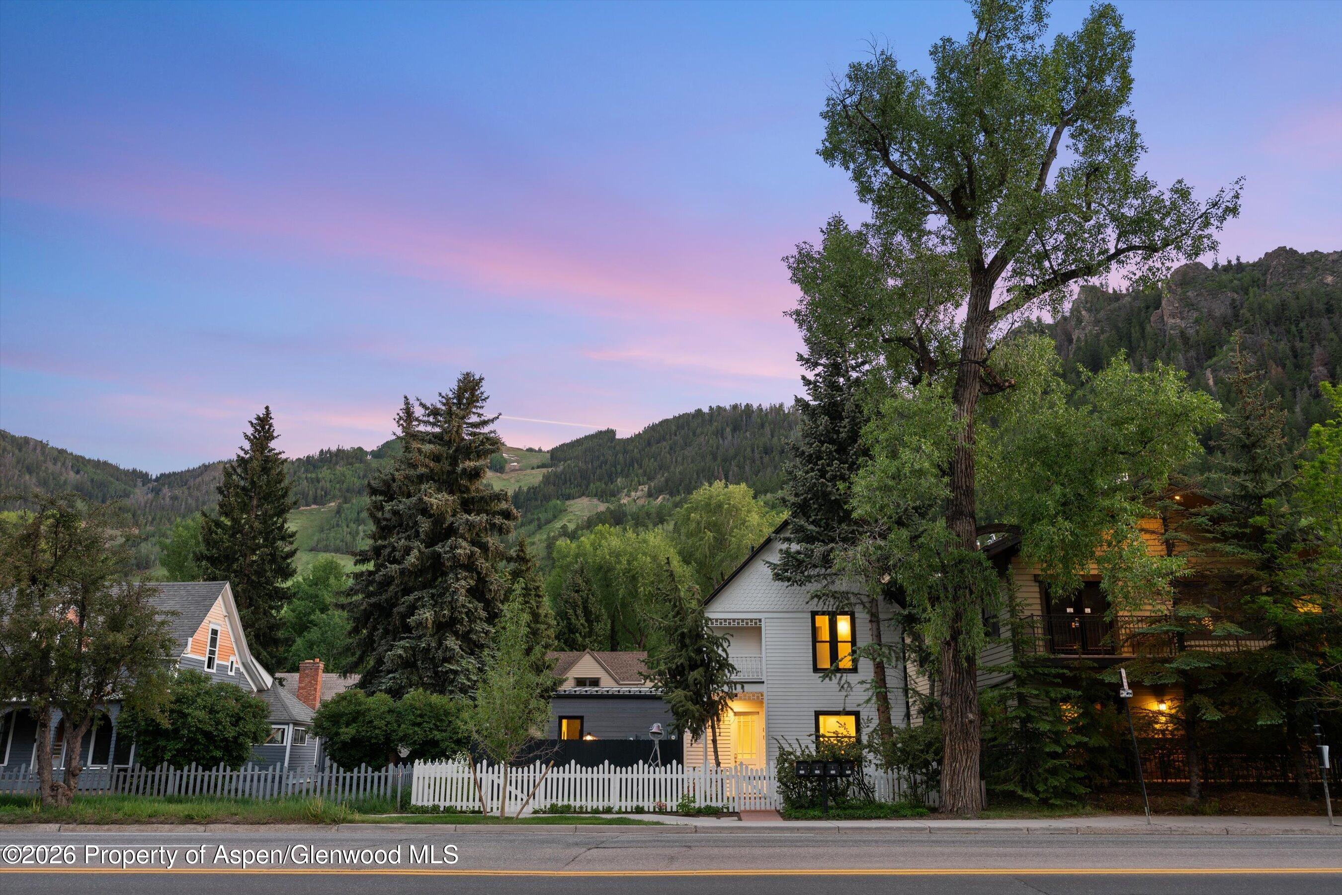 211 W Main Street Aspen CO 81611