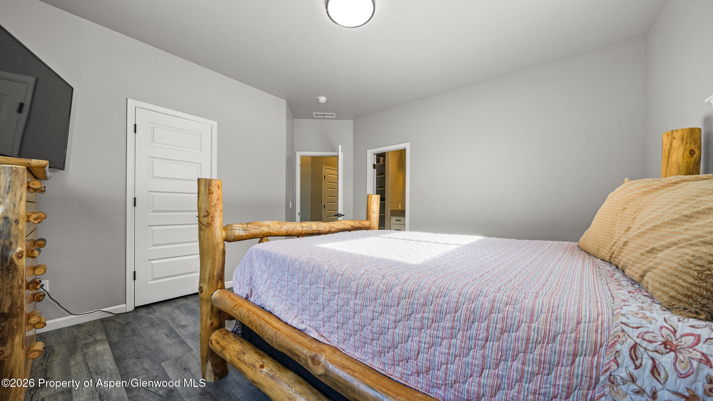 1667 Balsam Loop Rifle CO 81650