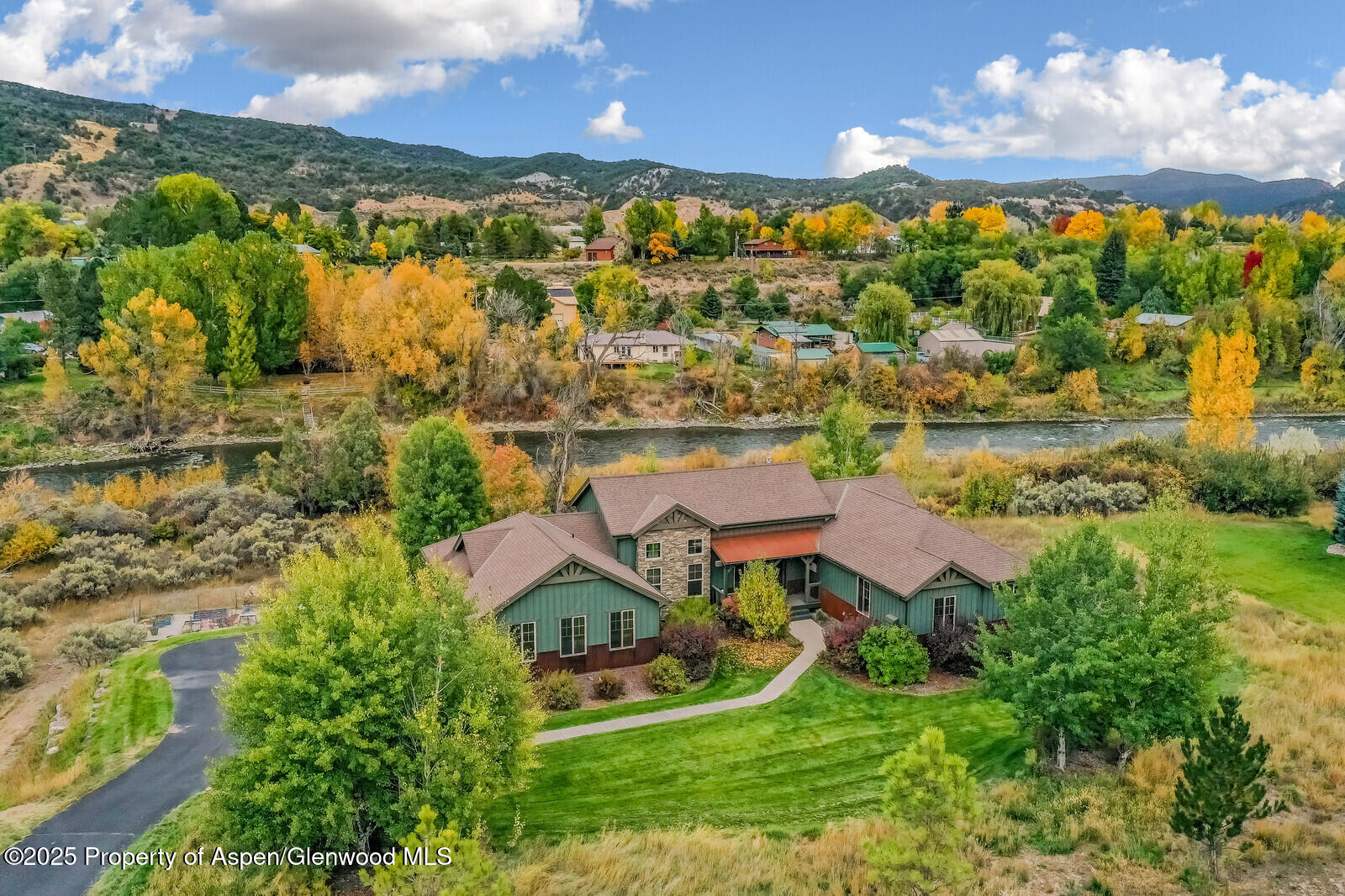 1270 River Bend Way Glenwood Springs CO 81601