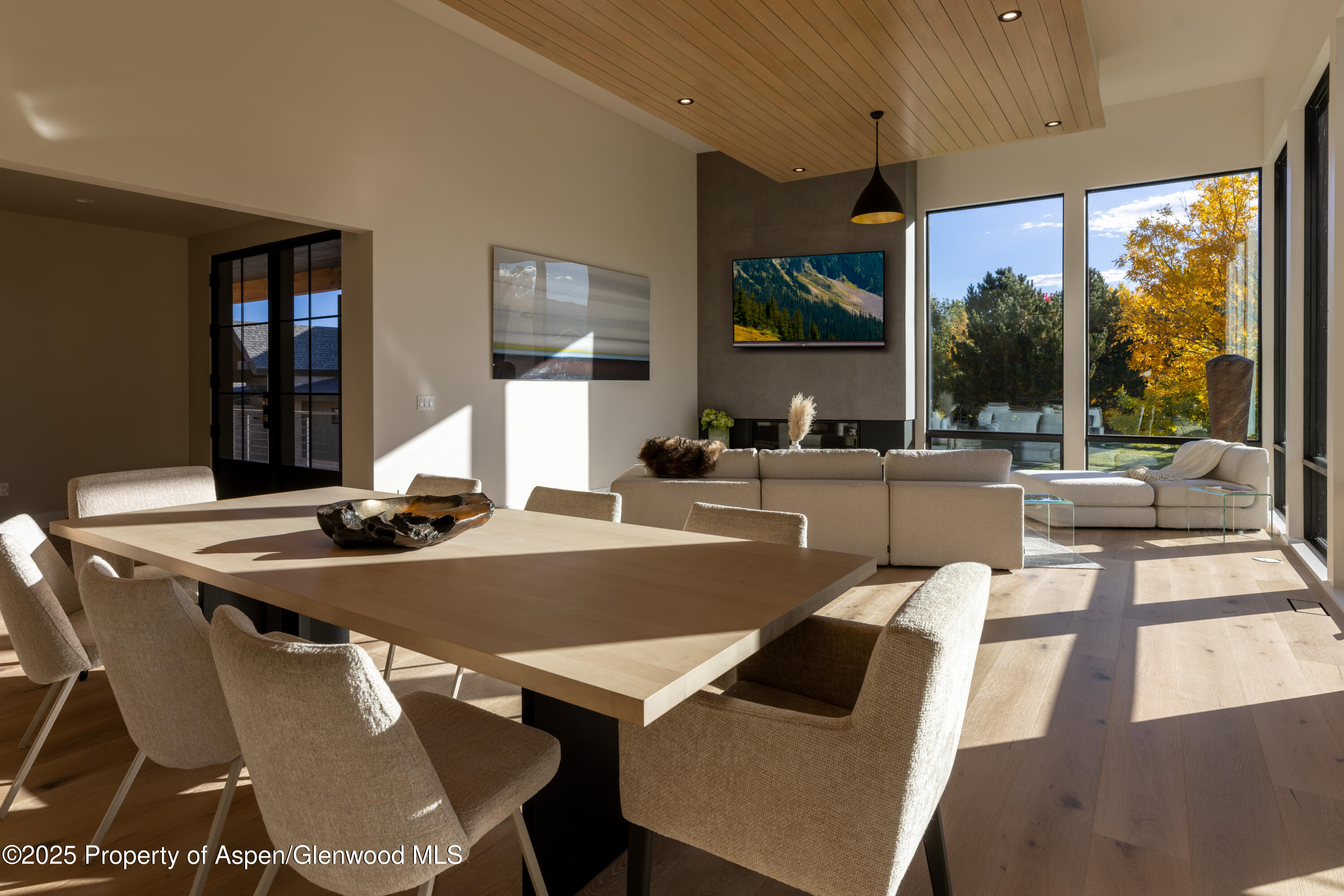 719 Perry Ridge Carbondale CO 81623