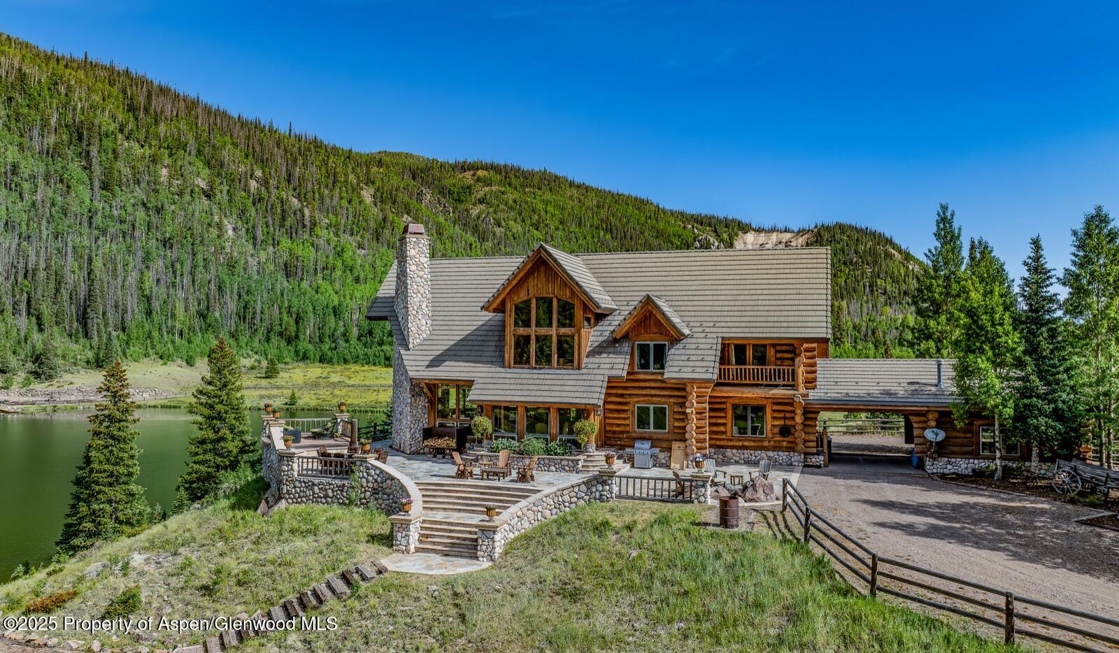 2418 Usfs Road 526 Creede CO 81130