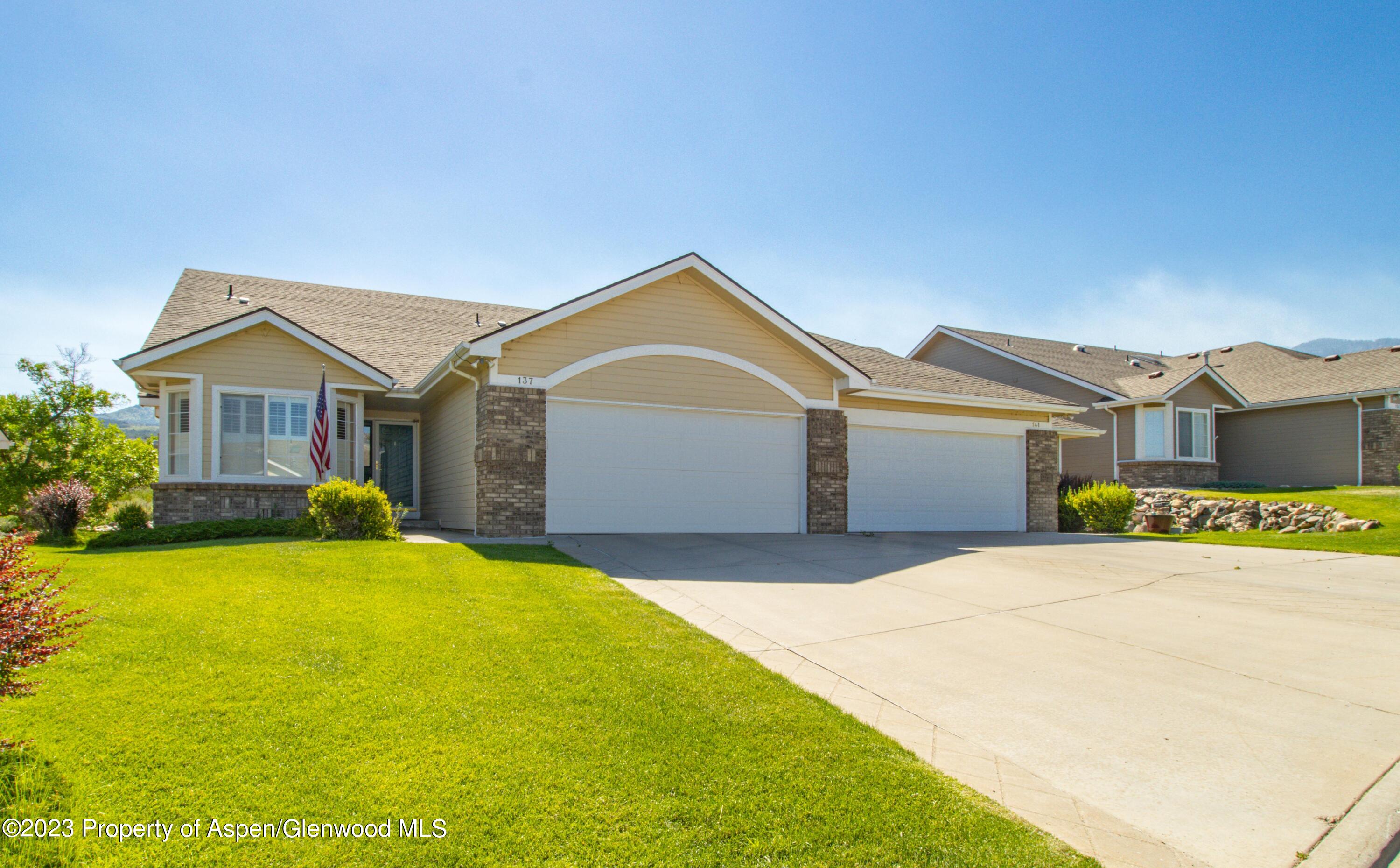 137 S Ridge Court Parachute CO 81635