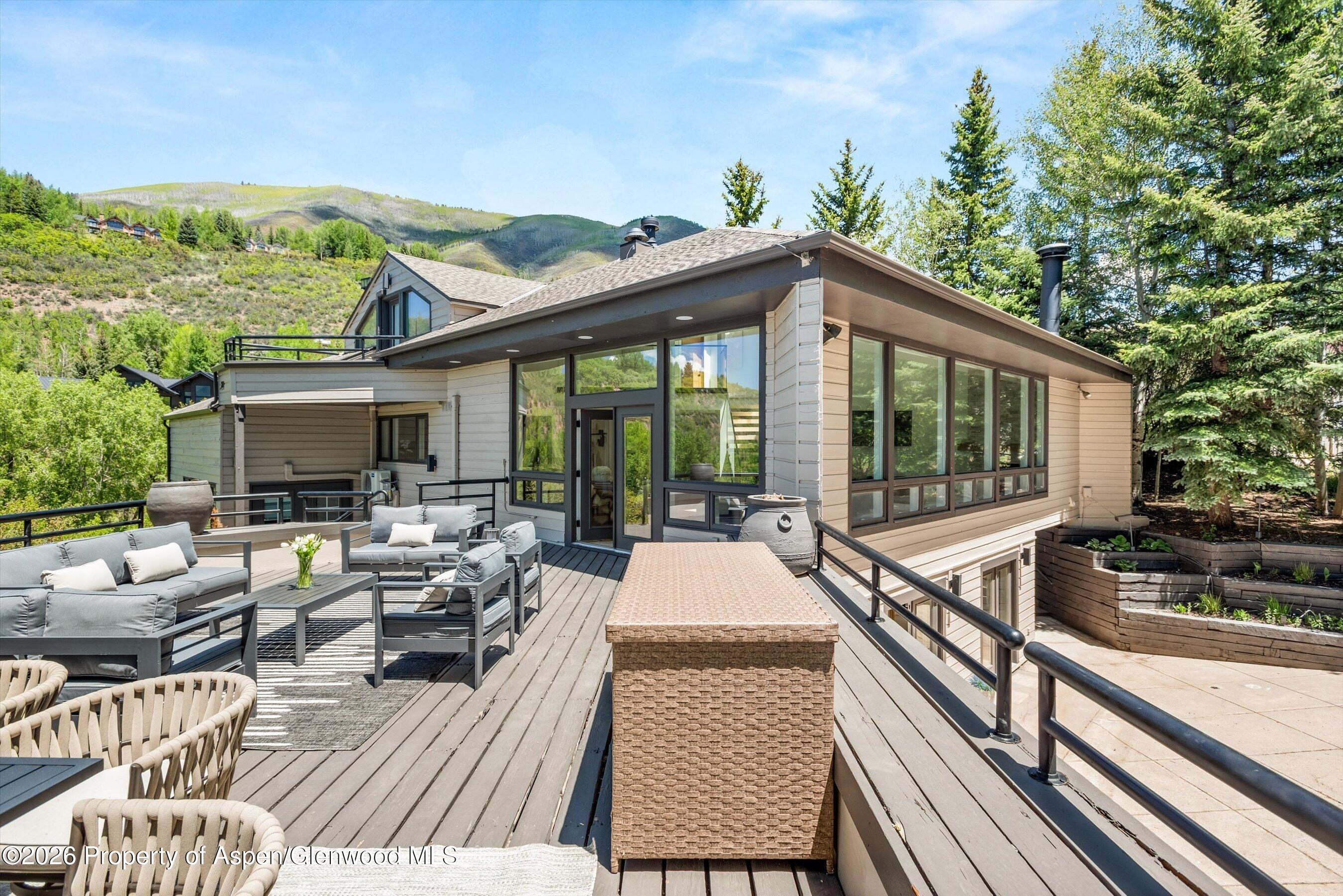 75 Bennett Court Aspen CO 81611
