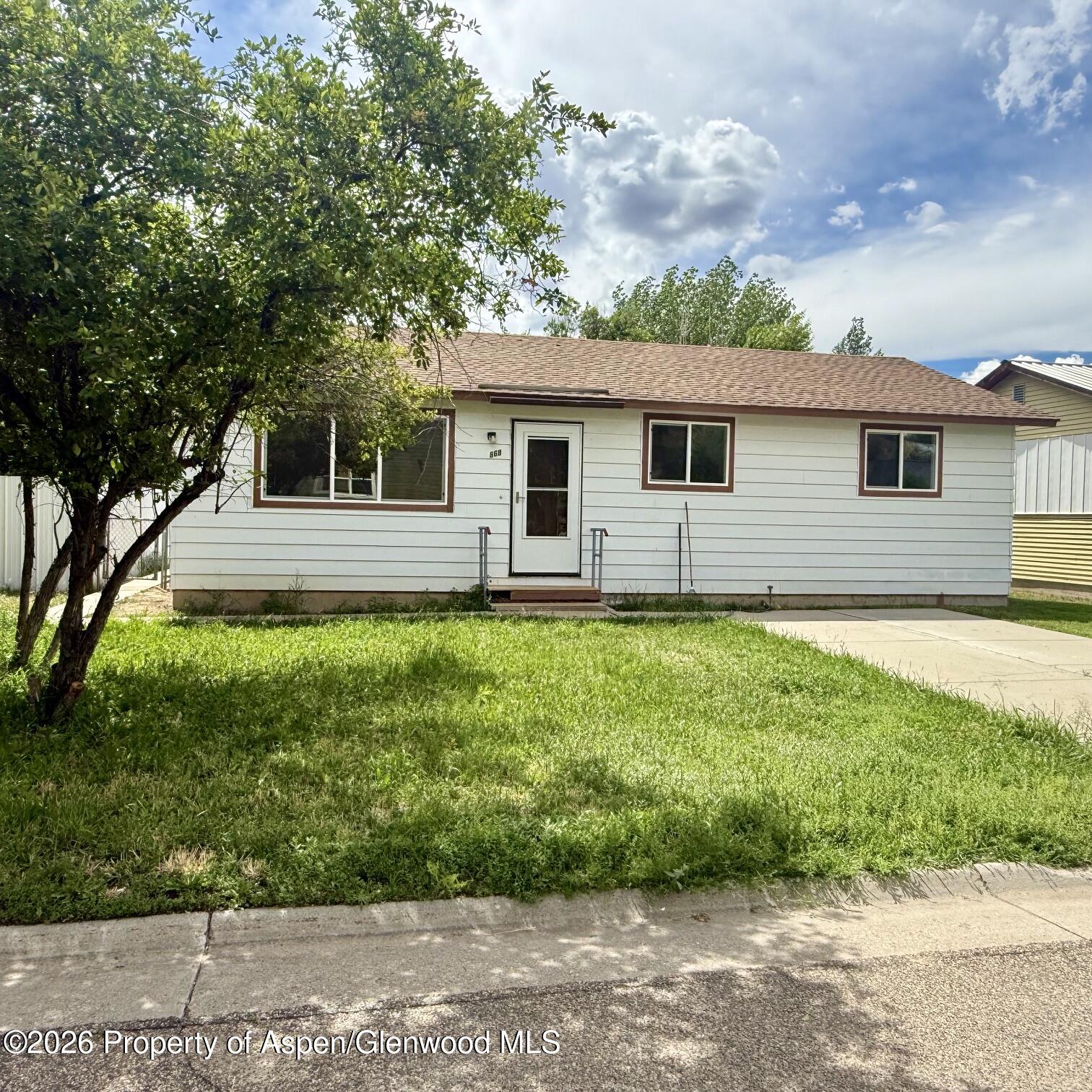 868 Washington Street Craig CO 81625