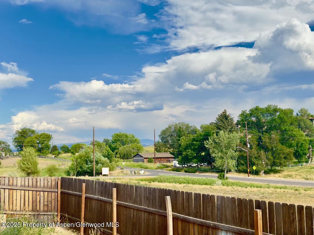 1279 E 17th Street Rifle CO 81650