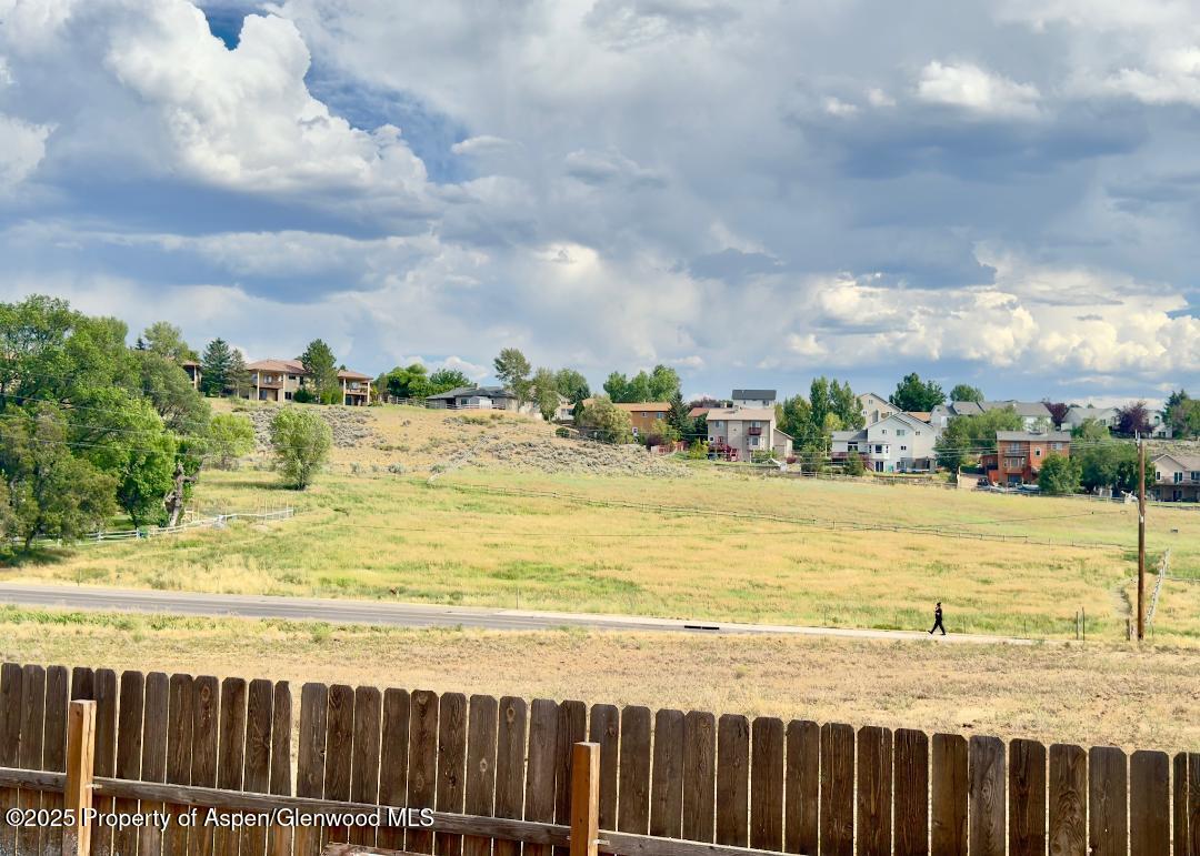 1279 E 17th Street Rifle CO 81650