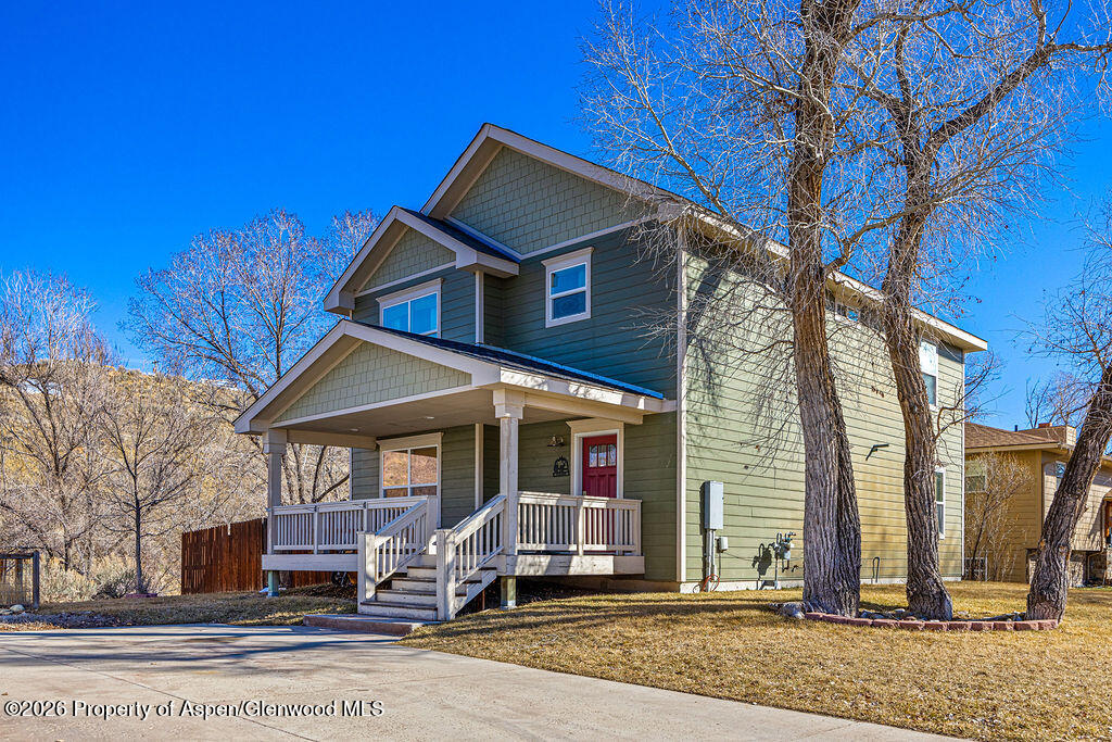 Craig CO, 869 Washington Street