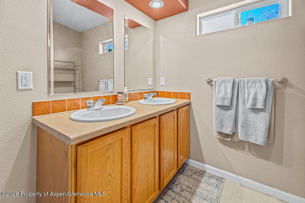 869 Washington Street Craig CO 81625
