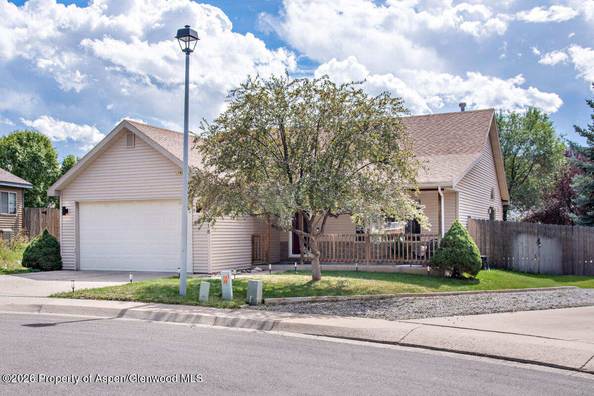 318 Mesquite Court New Castle CO 81647
