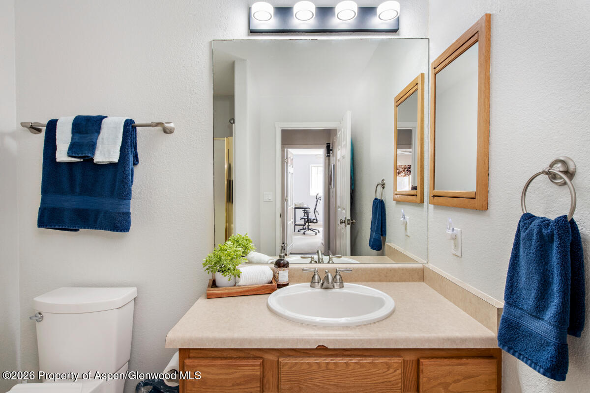 318 Mesquite Court New Castle CO 81647