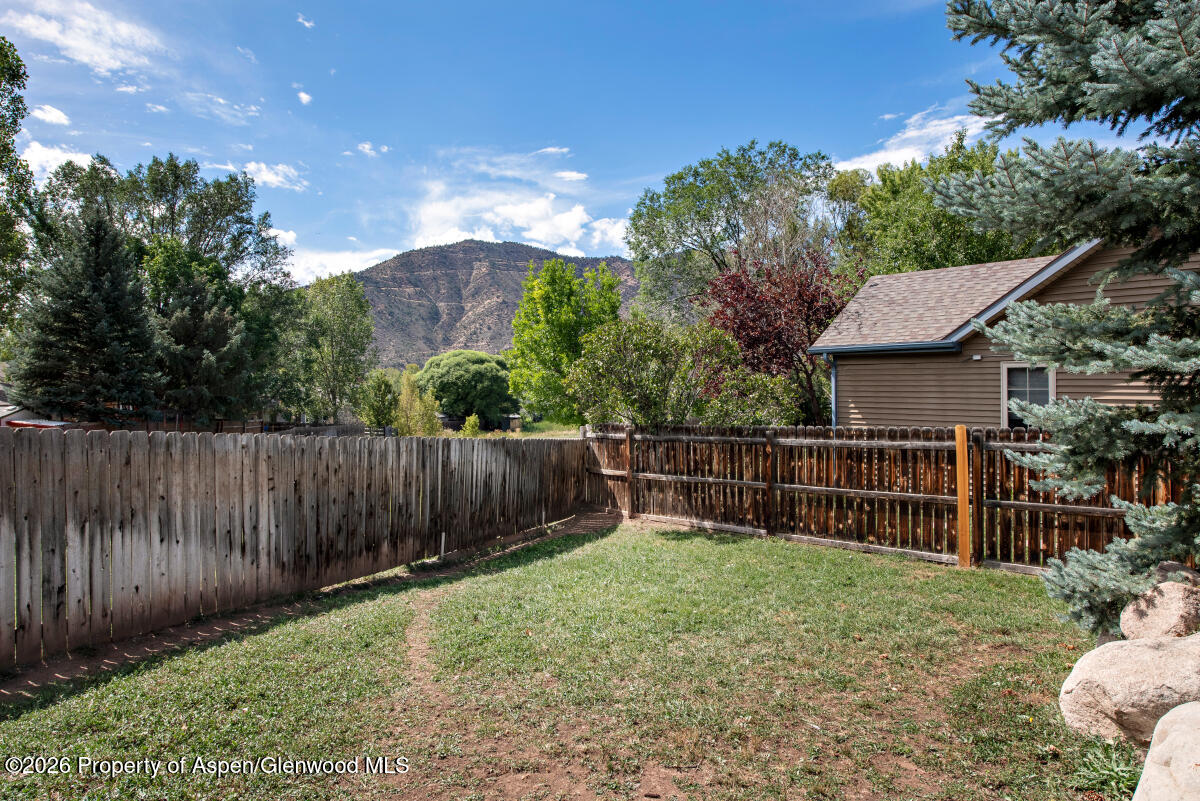 318 Mesquite Court New Castle CO 81647