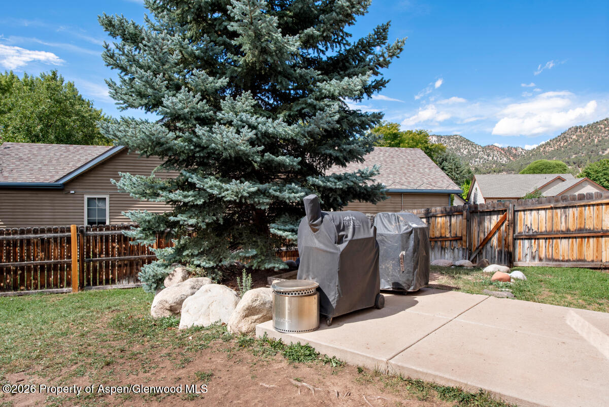 318 Mesquite Court New Castle CO 81647