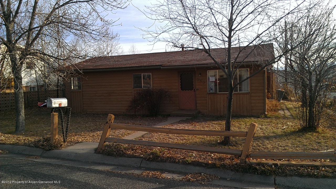 304 Fairway Avenue Rifle CO 81650