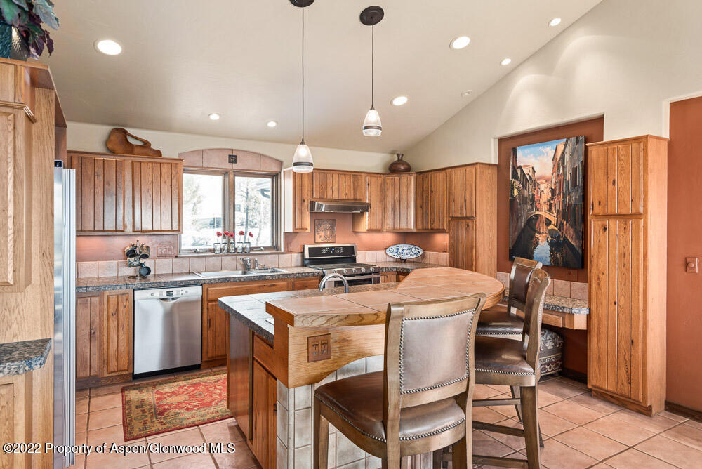 48 Crescent Place Glenwood Springs CO 81601