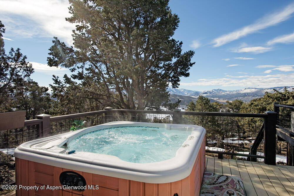 48 Crescent Place Glenwood Springs CO 81601