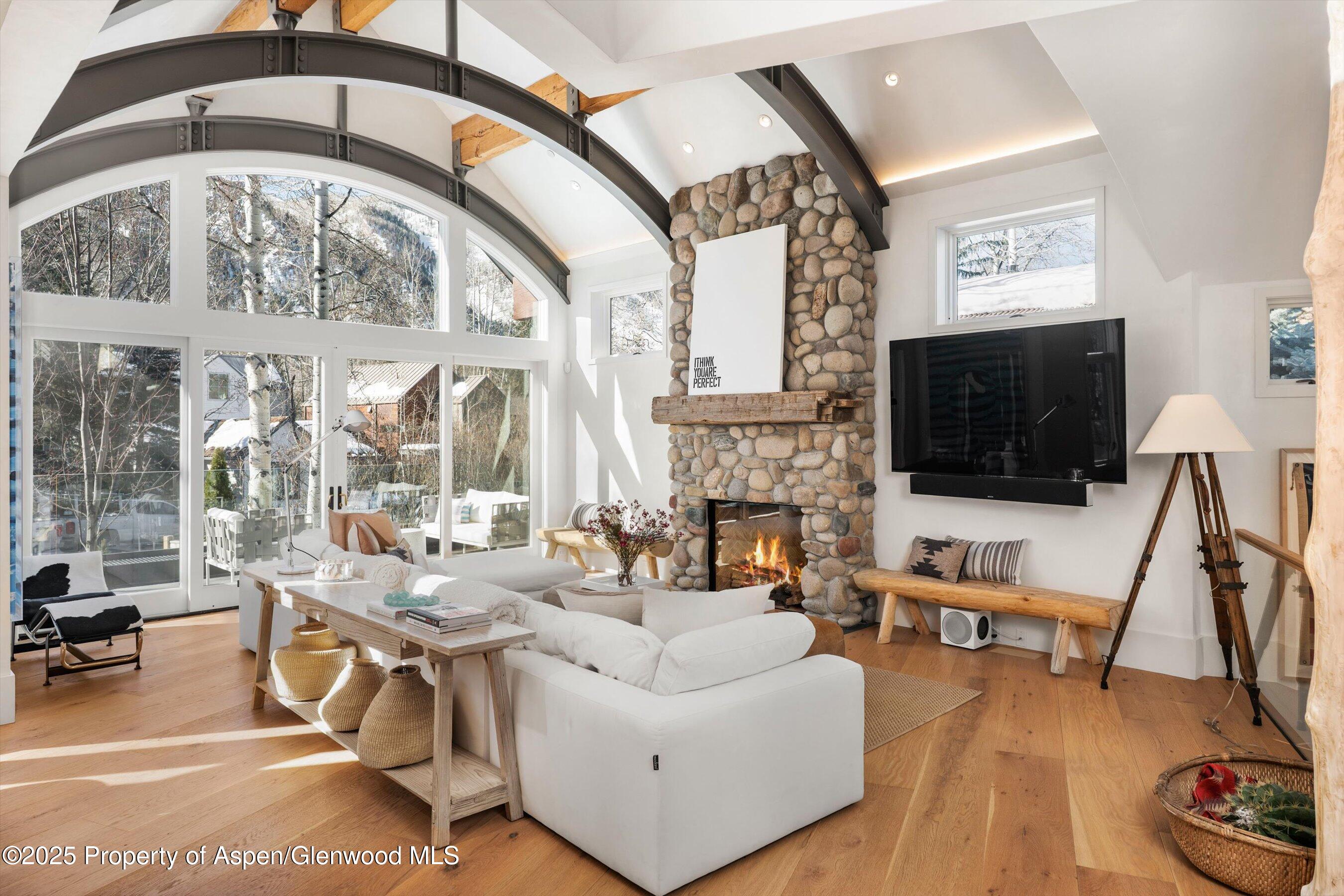 63 Smuggler Grove Aspen CO 81611