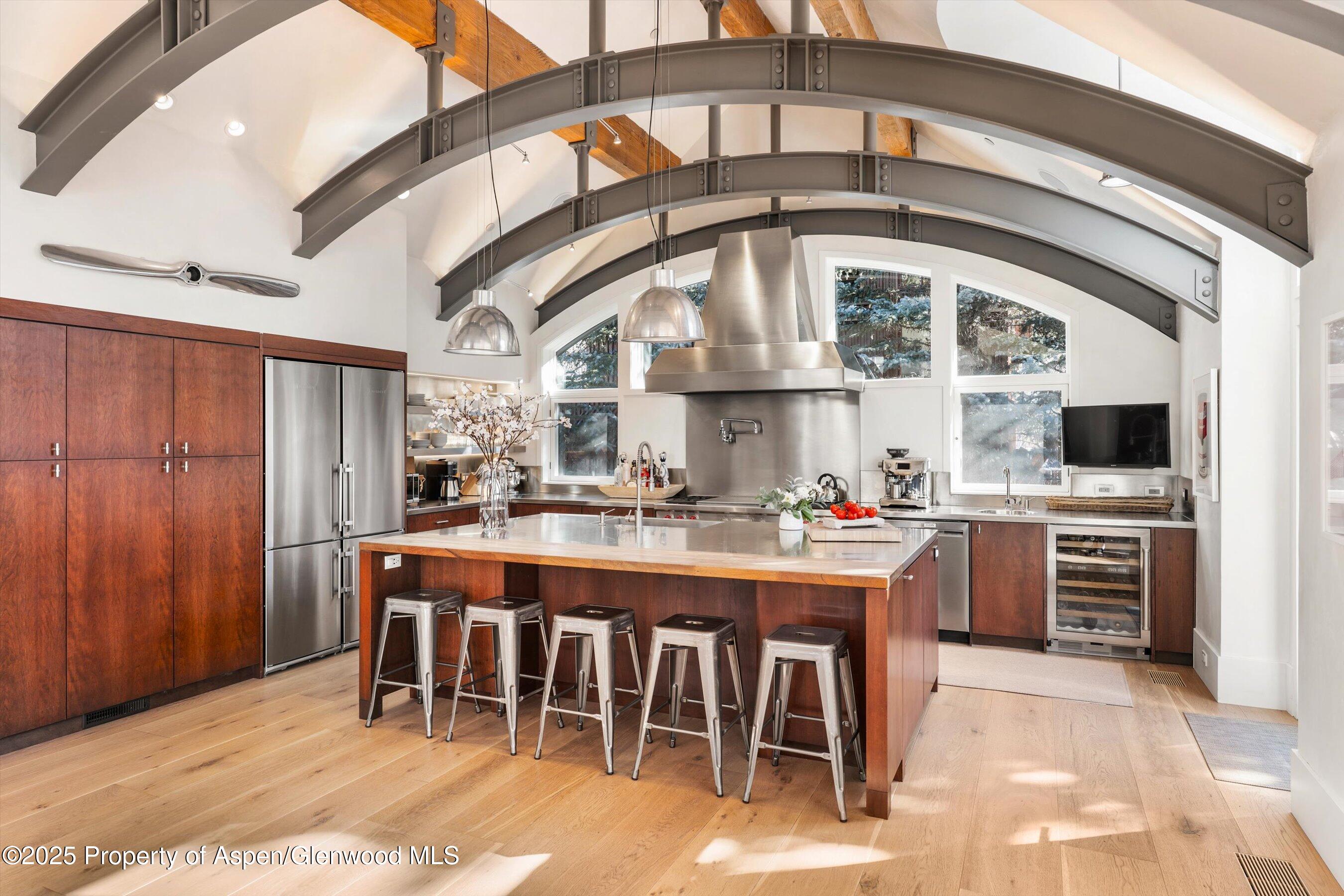 63 Smuggler Grove Aspen CO 81611