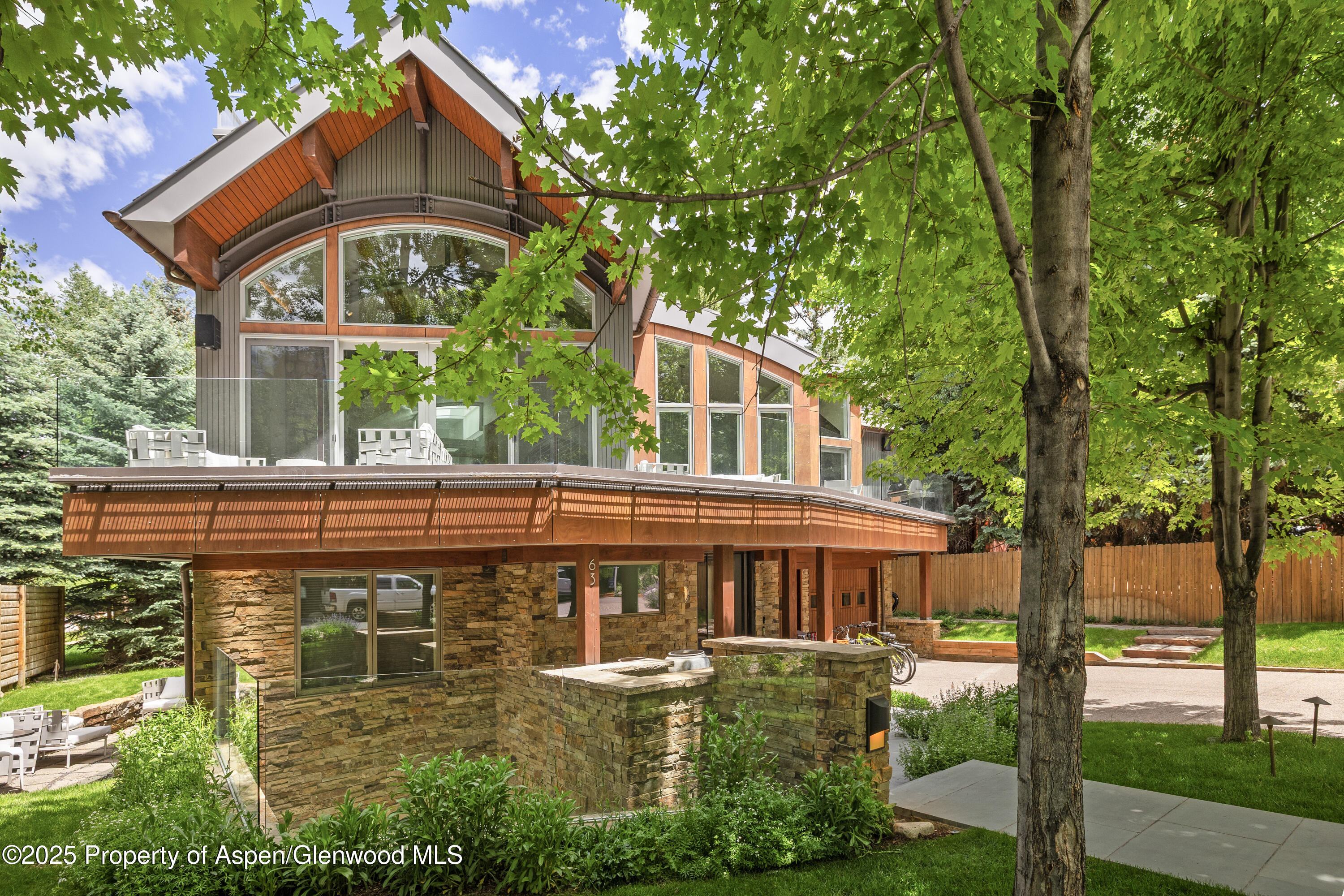 63 Smuggler Grove Aspen CO 81611