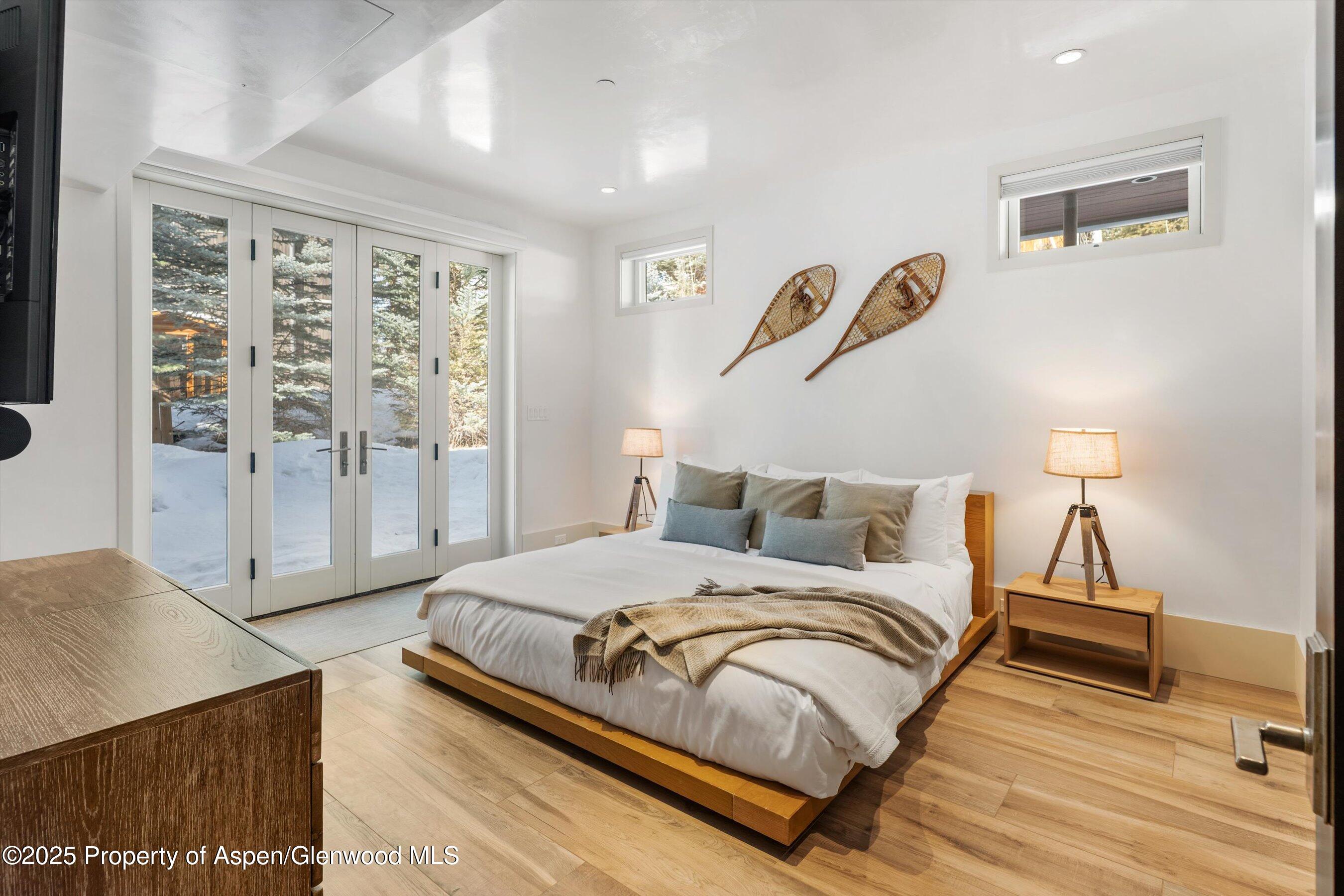 63 Smuggler Grove Aspen CO 81611