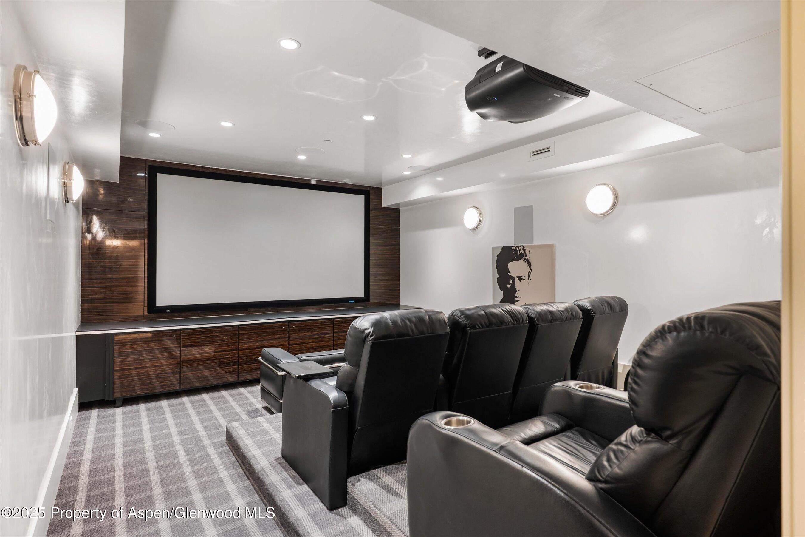 63 Smuggler Grove Aspen CO 81611