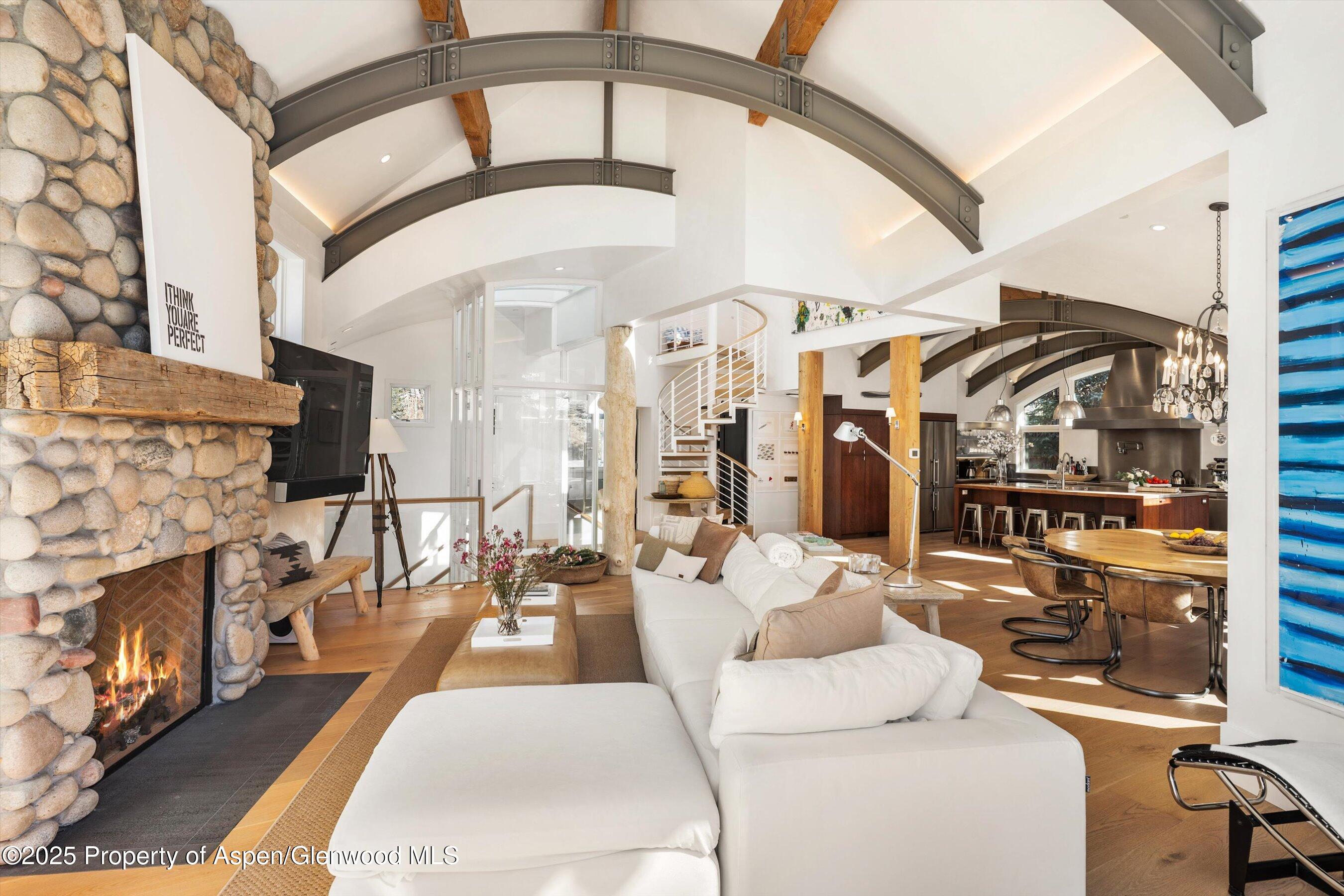 63 Smuggler Grove Aspen CO 81611