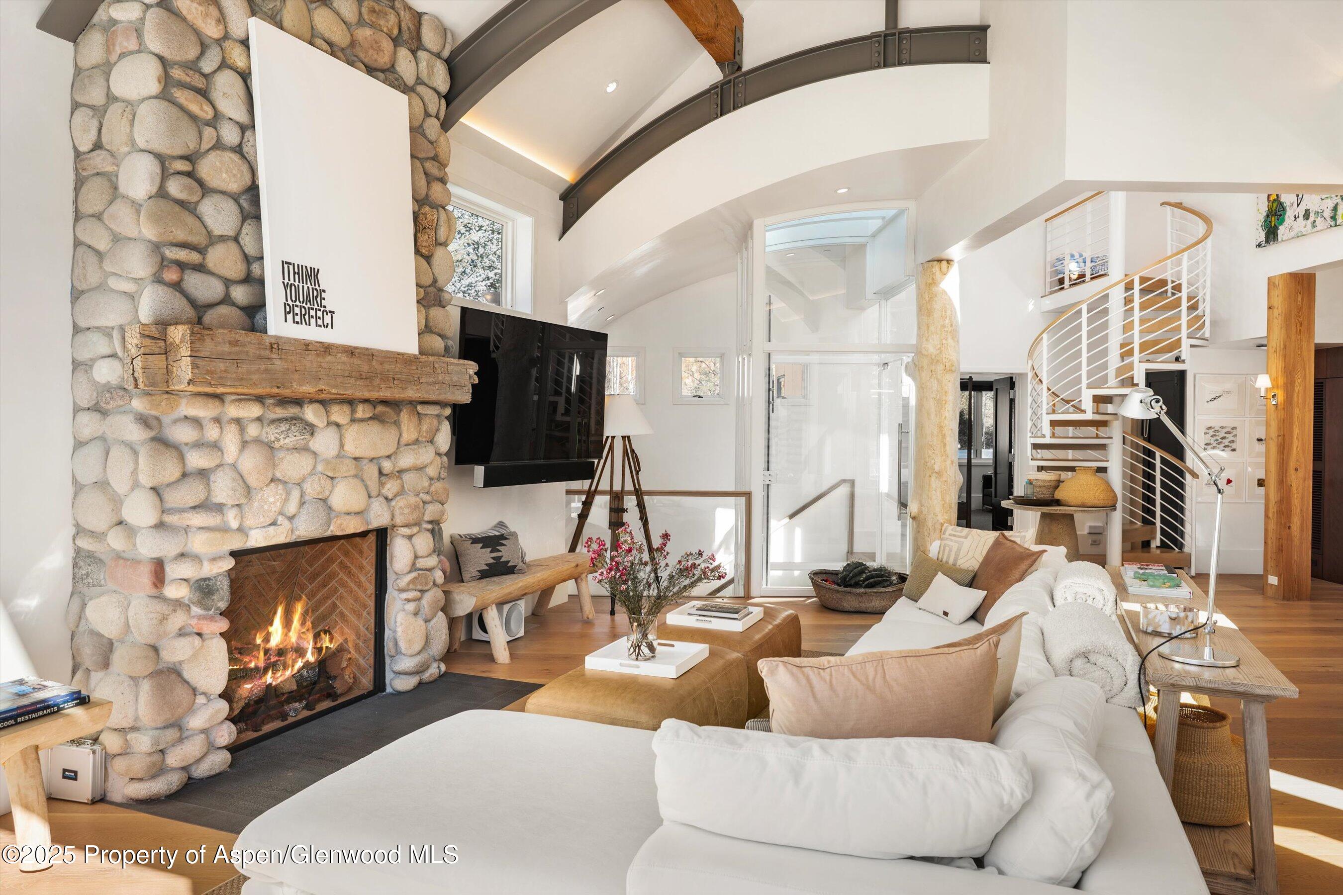 63 Smuggler Grove Aspen CO 81611