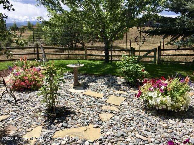 99 Fender Lane Carbondale CO 81623