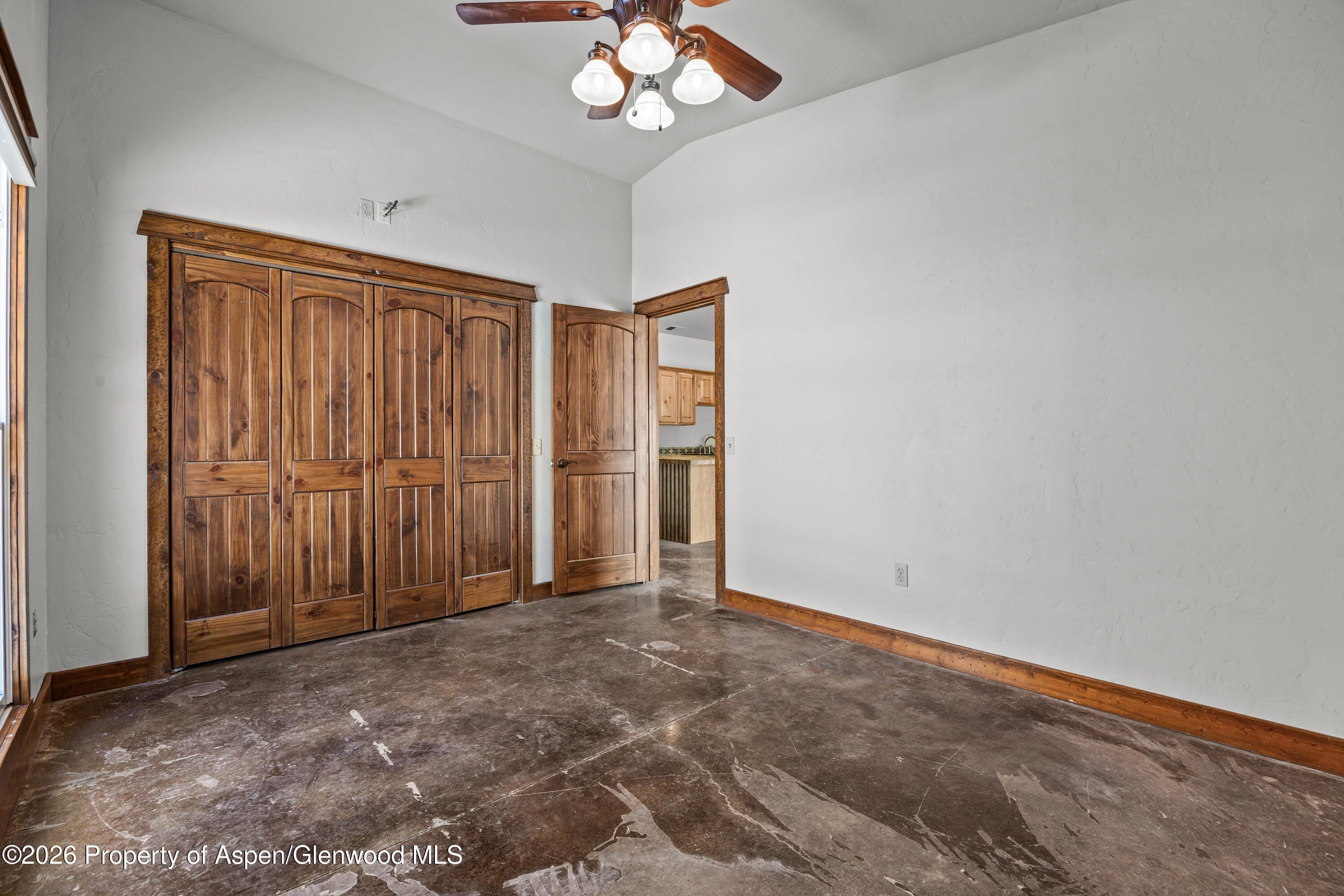 22675 Co-141 Whitewater CO 81527