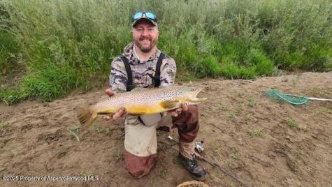 1989 County Road 320 Rifle CO 81650
