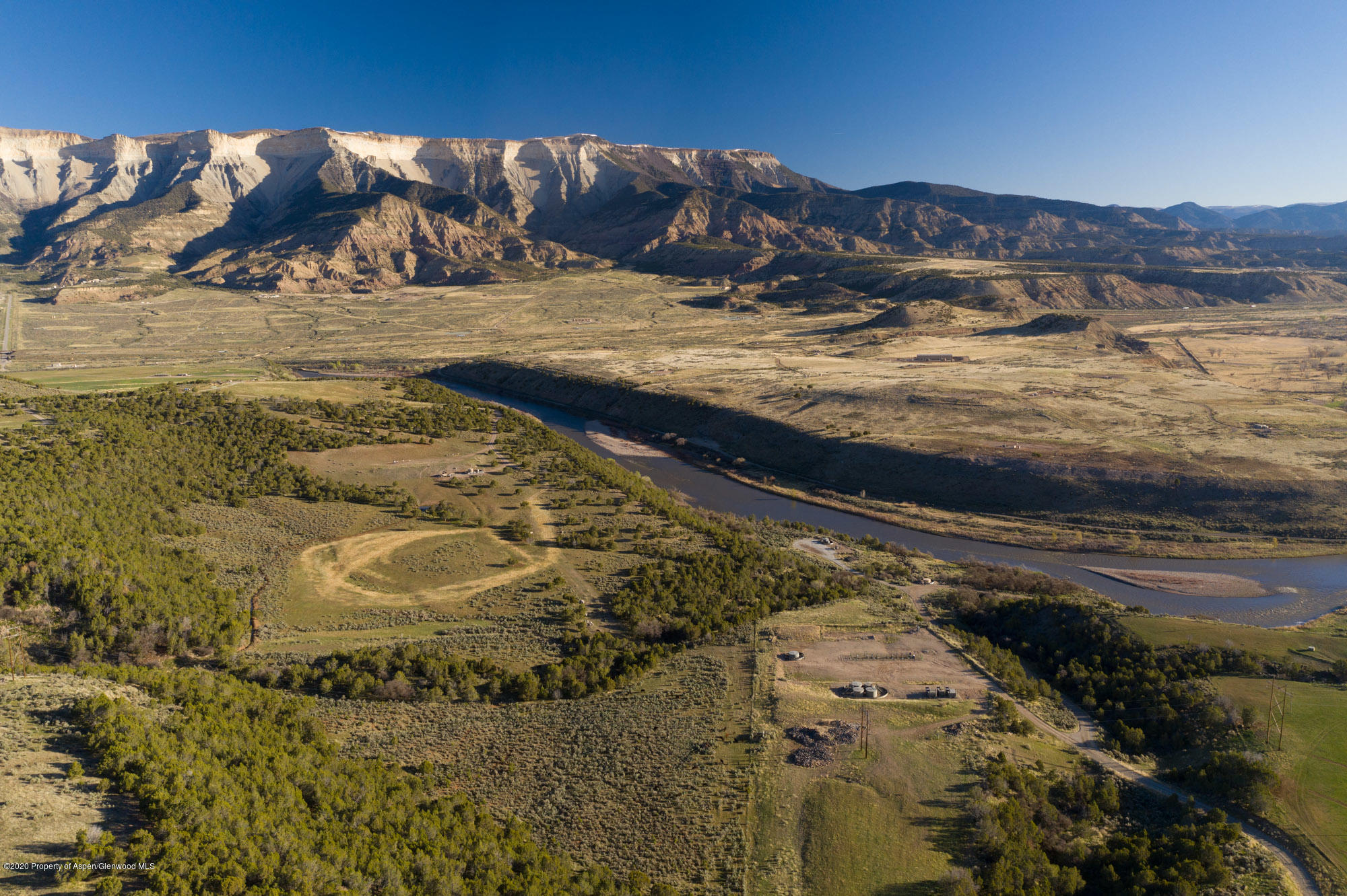 1989 County Road 320 Rifle CO 81650