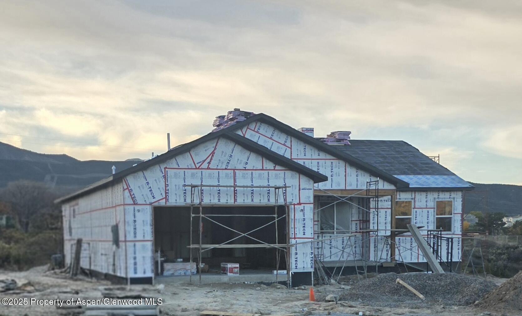 318 Eagle Ridge Drive Parachute CO 81635