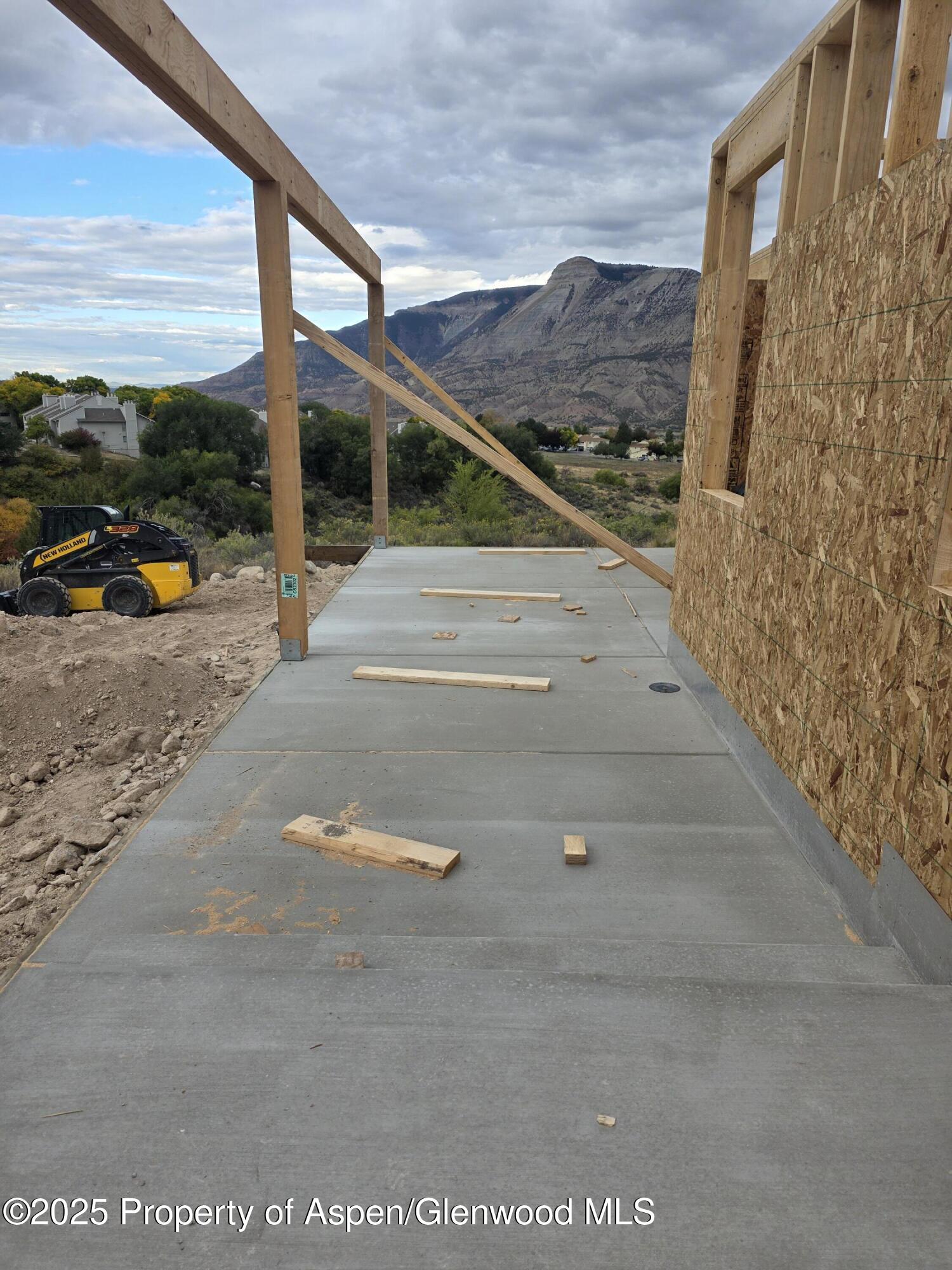 318 Eagle Ridge Drive Parachute CO 81635