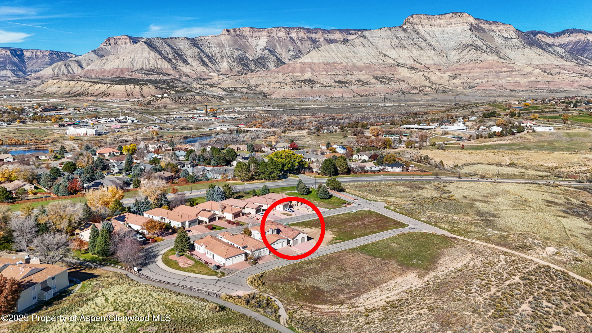 52 Hogan Parachute CO 81635