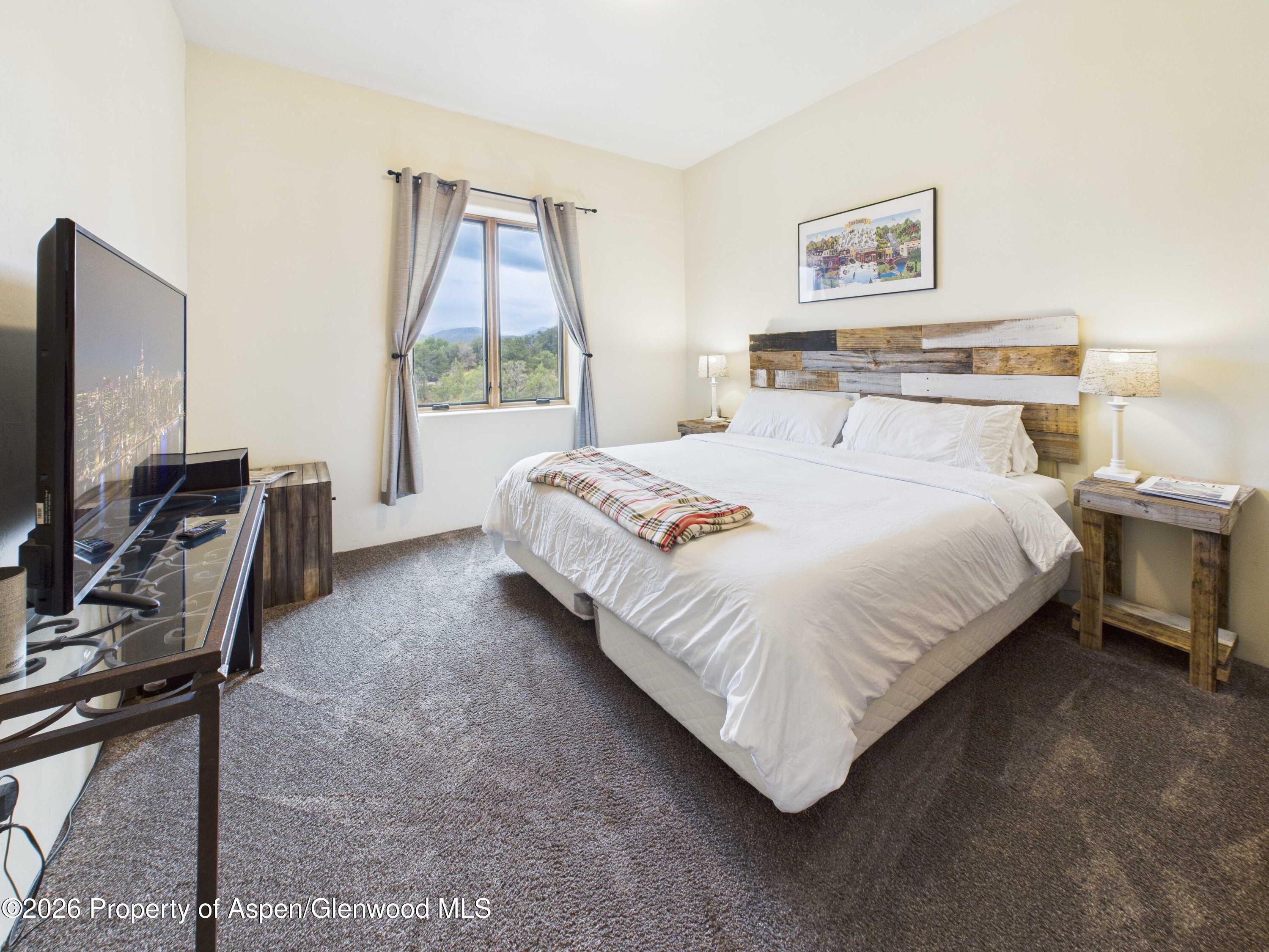 328 Los Adobes Drive Carbondale CO 81623