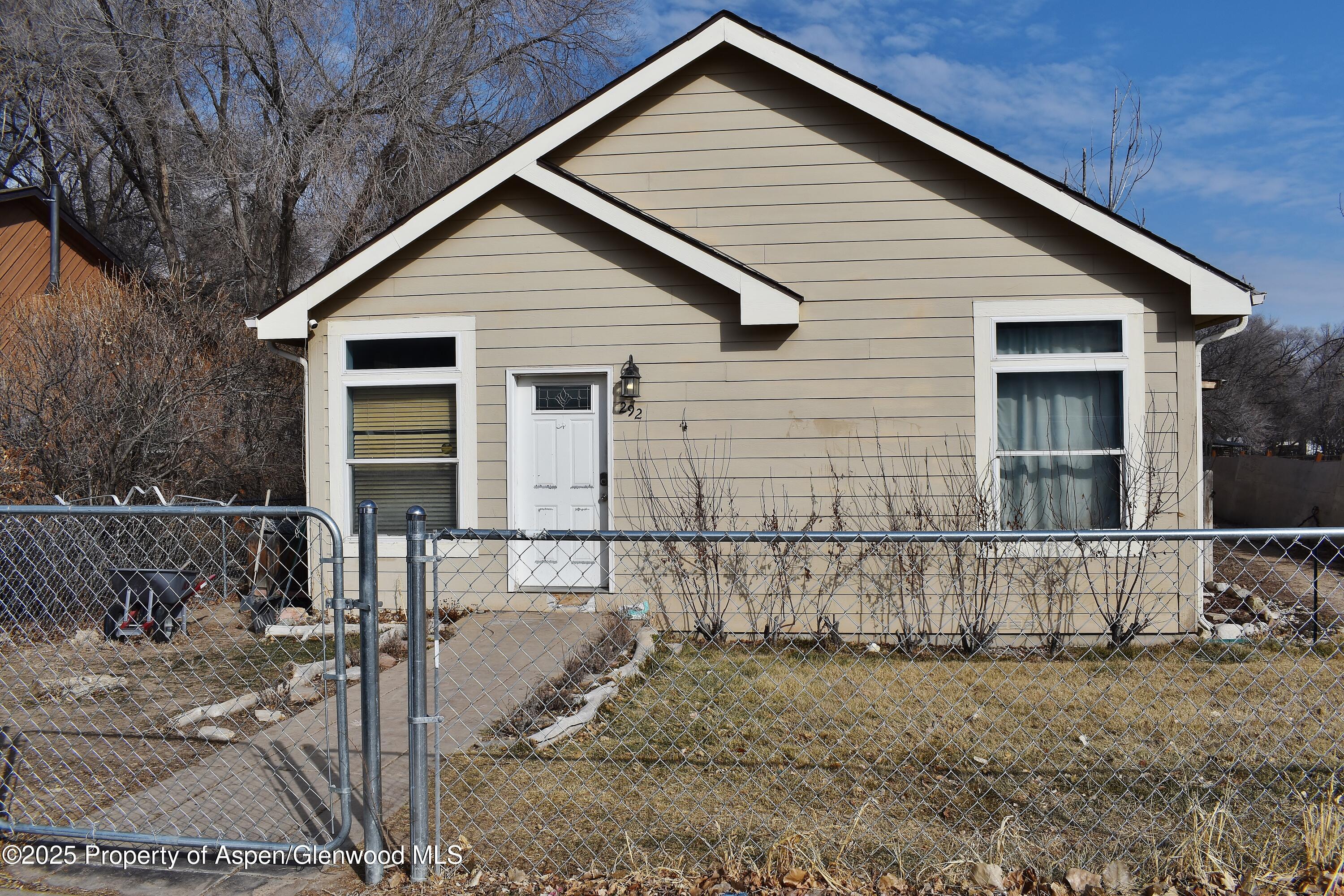 292 Laurel Drive Parachute CO 81635