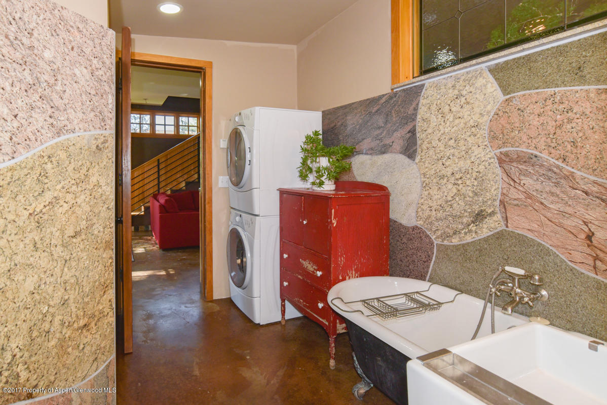 1234 County Road 106 Carbondale CO 81623