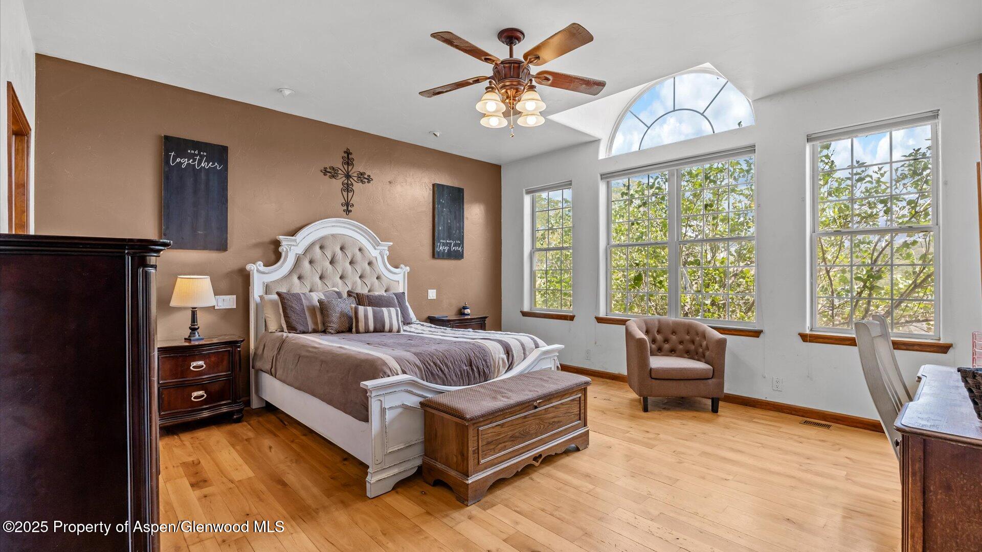 7517 Cr 306 Parachute CO 81635