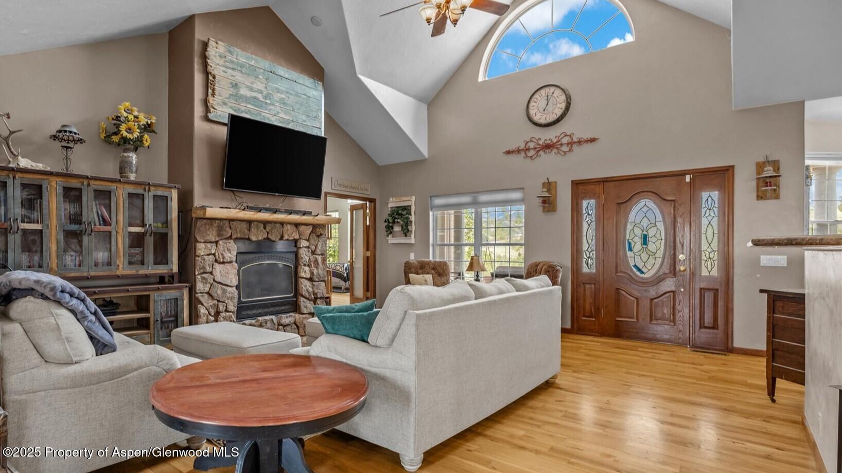 7517 Cr 306 Parachute CO 81635