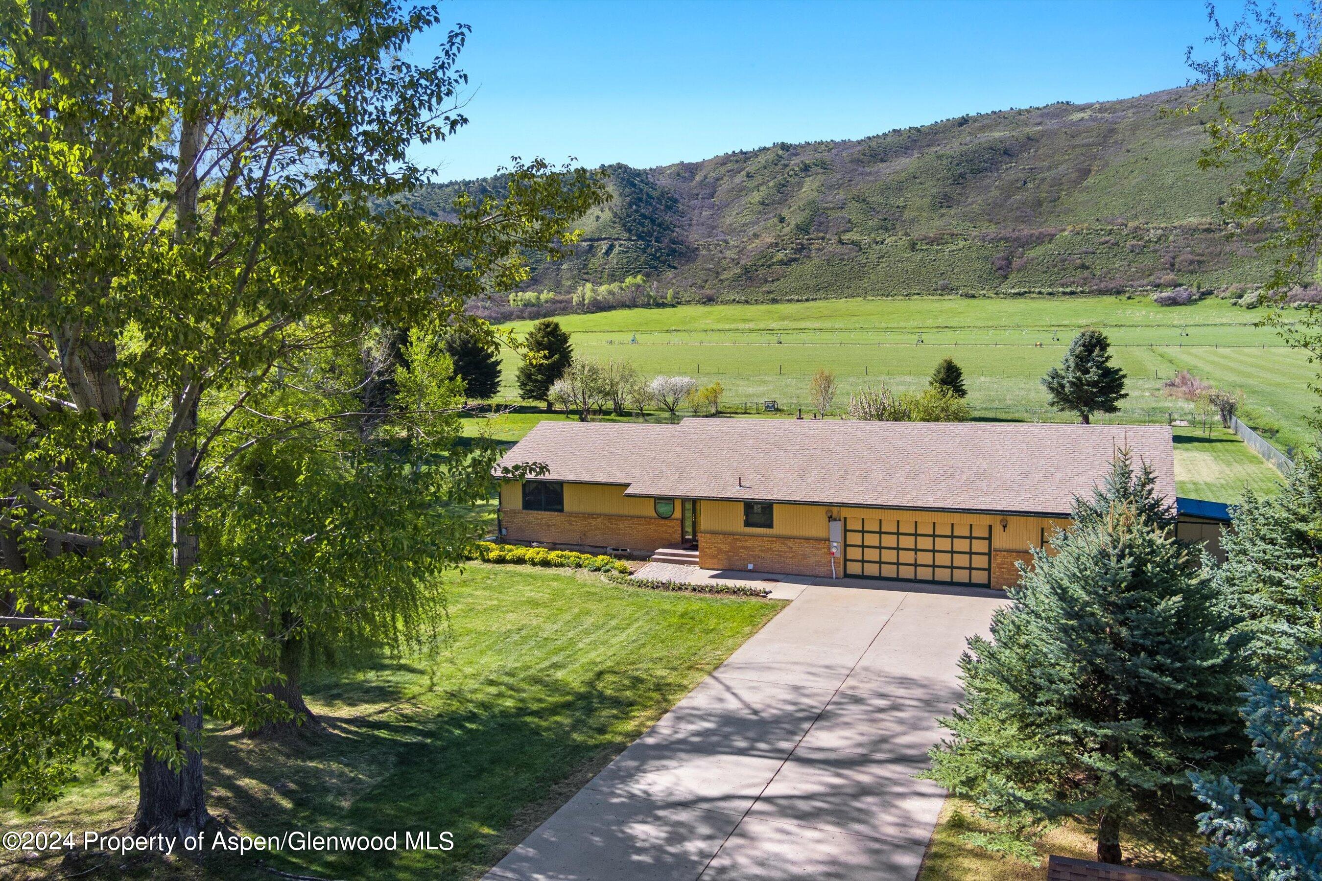 390 Apple Drive Basalt CO 81621