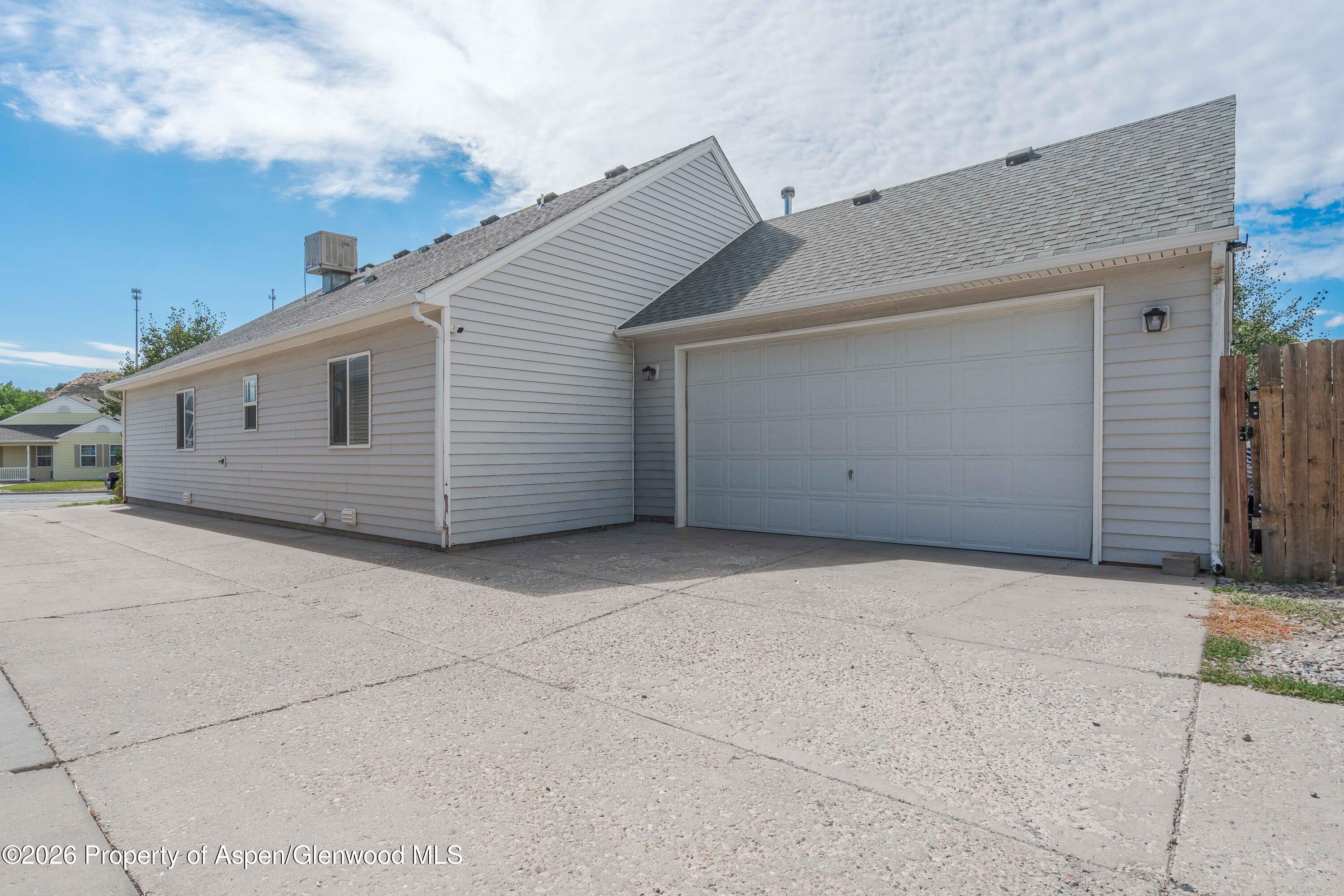 388 Columbine Drive Rifle CO 81650
