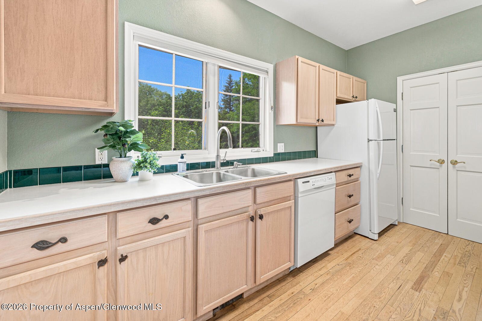 402 13th Street Glenwood Springs CO 81601