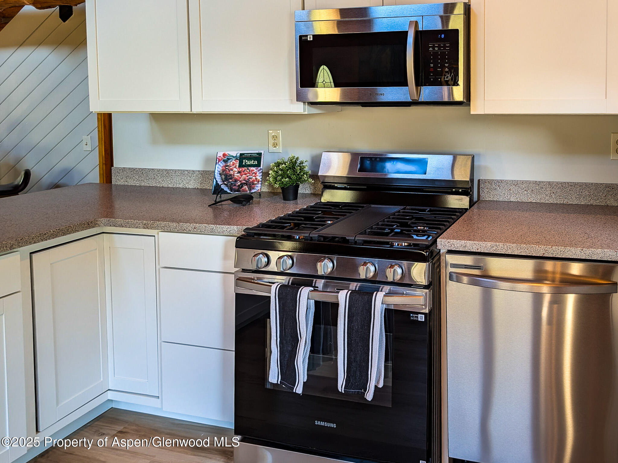 96 Apache Drive New Castle CO 81647