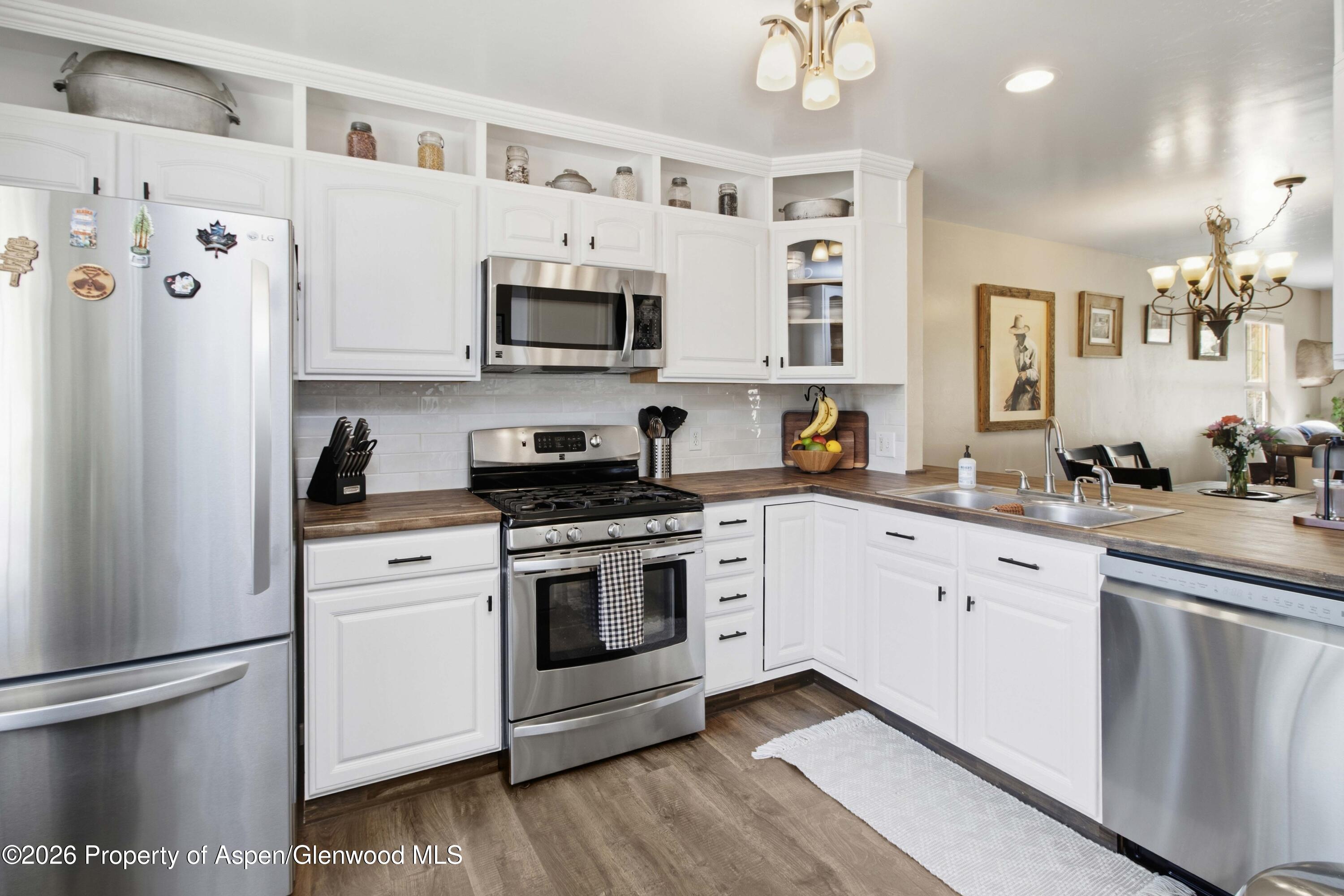 2621 Fairview Heights Court Rifle CO 81650